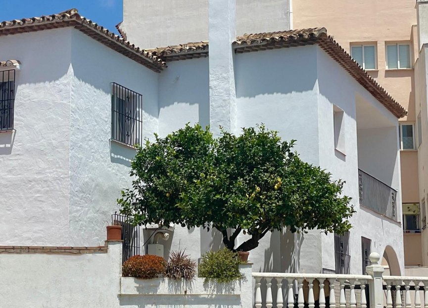 Resale - House - Detached Villa - Benahavís - Benahavís Centro