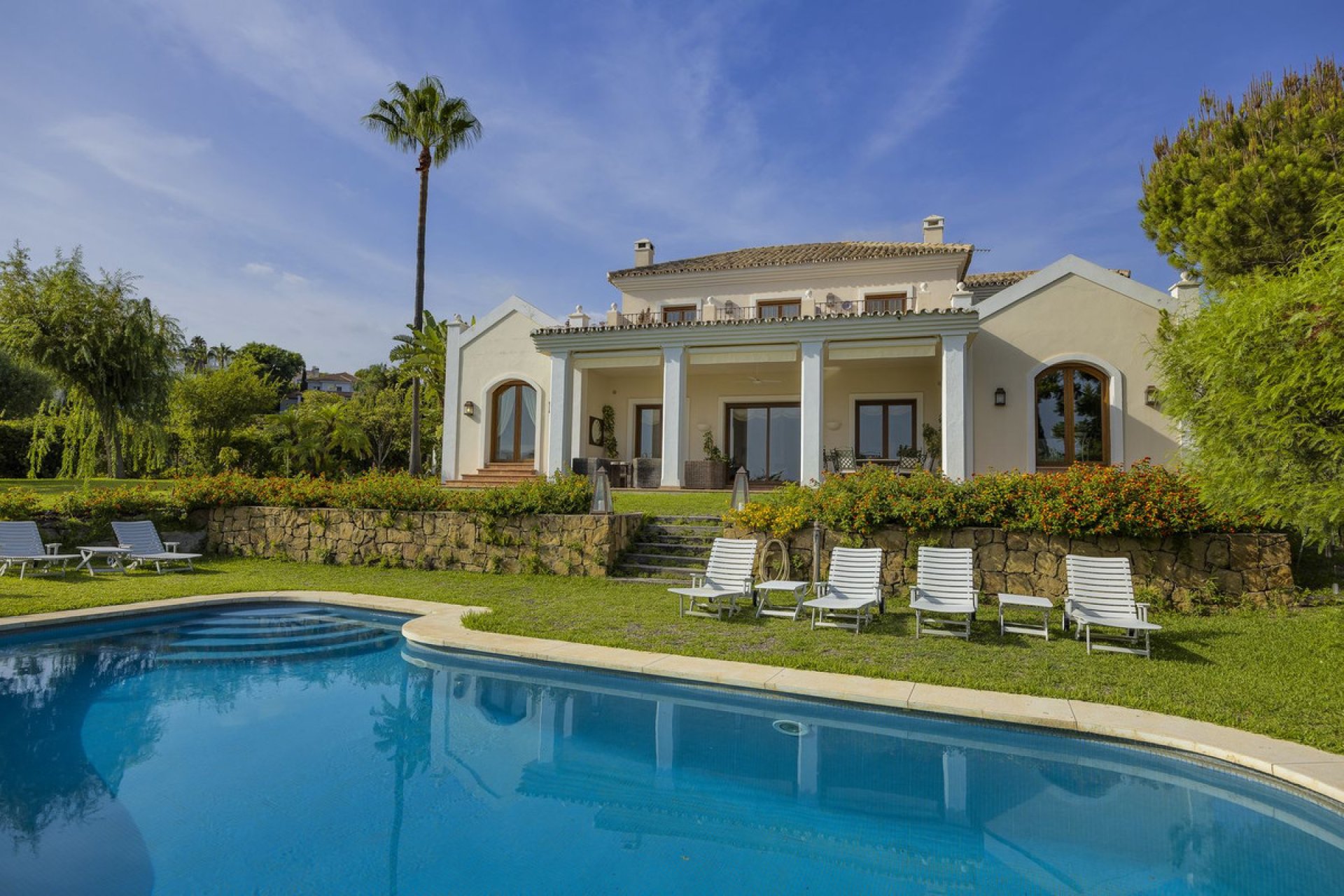 Resale - House - Detached Villa - Benahavís - Benahavís Centro