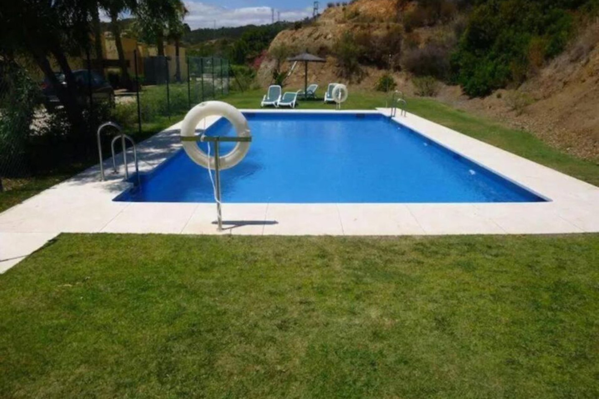 Resale - House - Detached Villa - Benahavís - Benahavís Centro