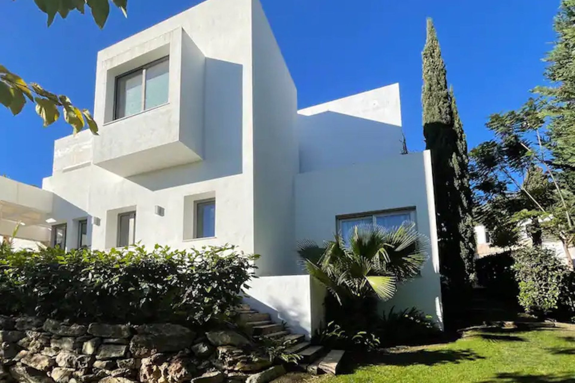 Resale - House - Detached Villa - Benahavís - Benahavís Centro