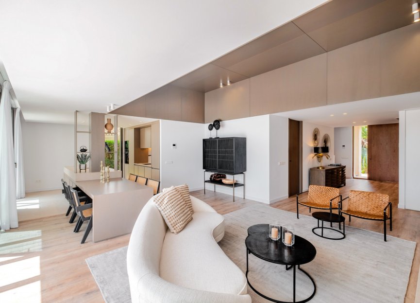 Resale - House - Detached Villa - Benahavís - Benahavís Centro