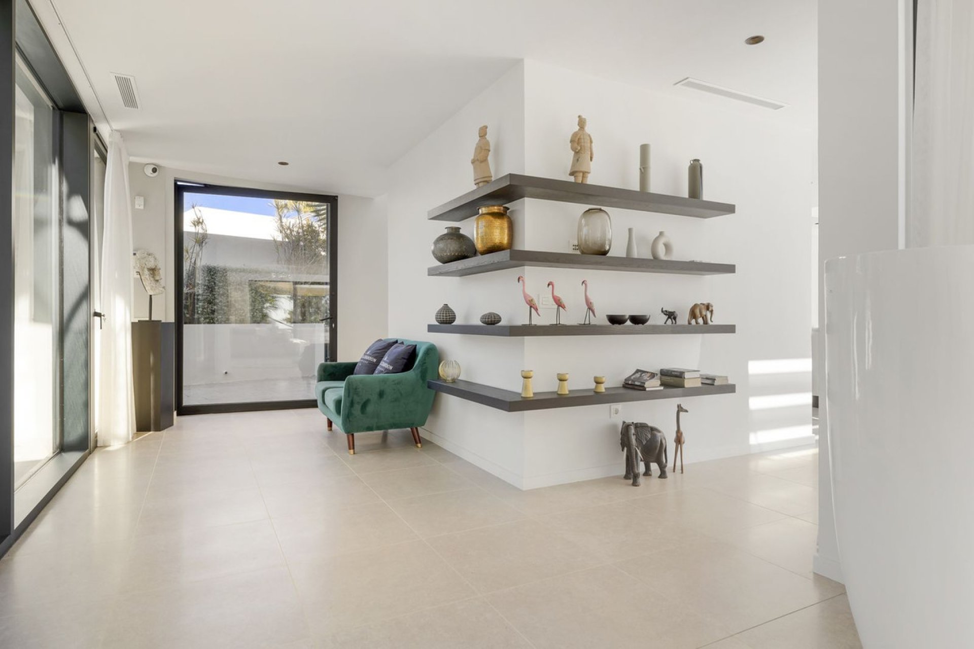 Resale - House - Detached Villa - Benahavís - Benahavís Centro