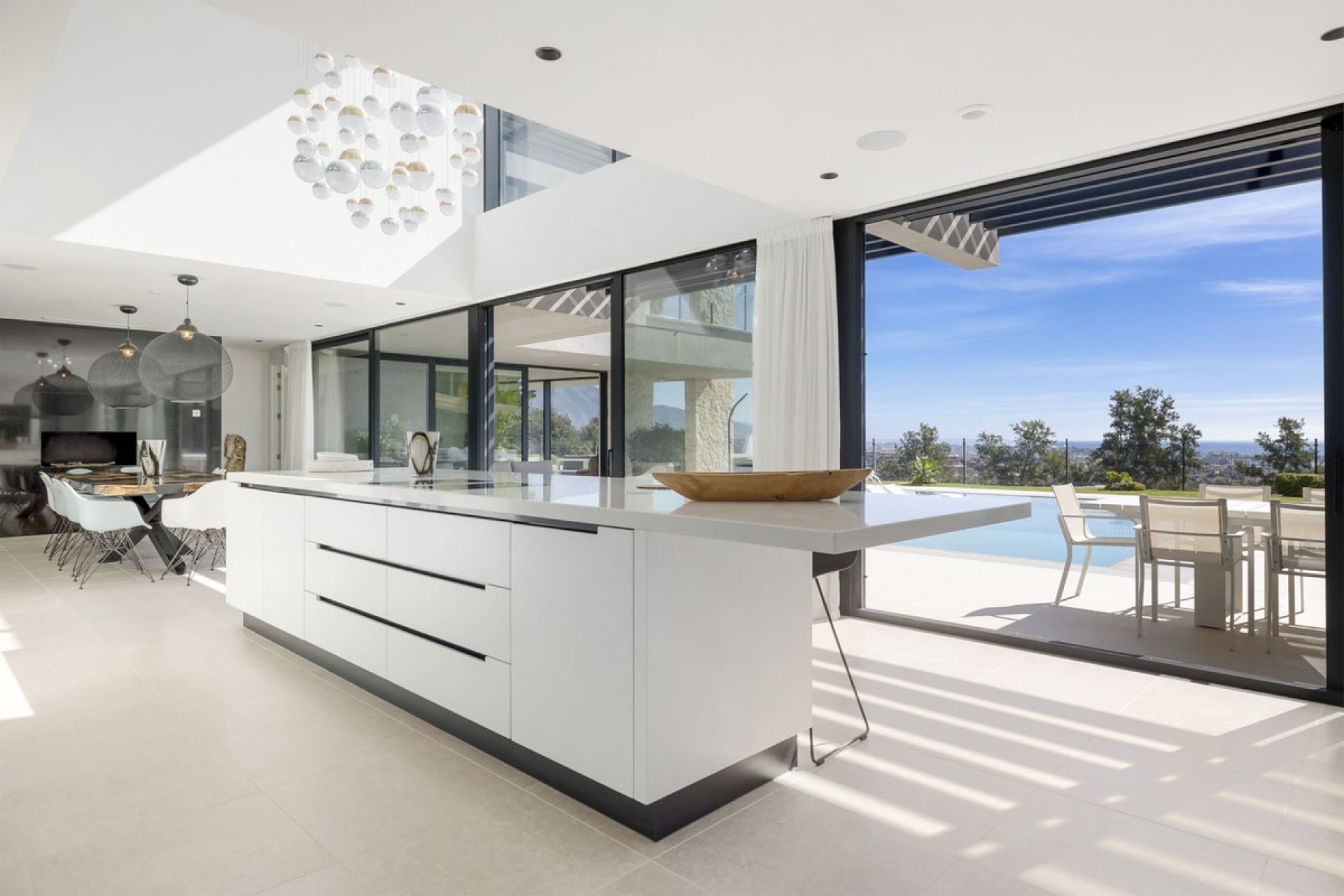 Resale - House - Detached Villa - Benahavís - Benahavís Centro