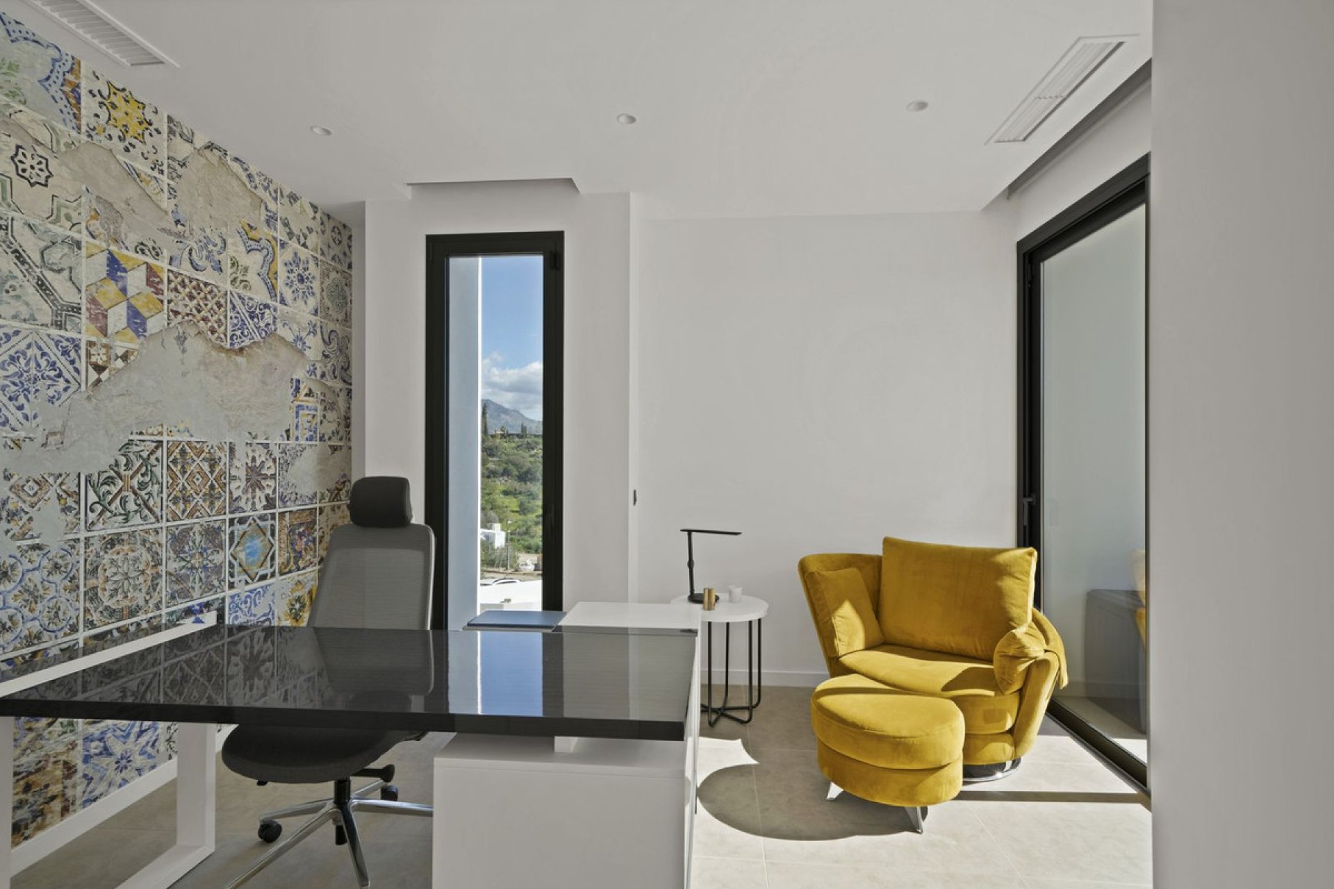 Resale - House - Detached Villa - Benahavís - Benahavís Centro