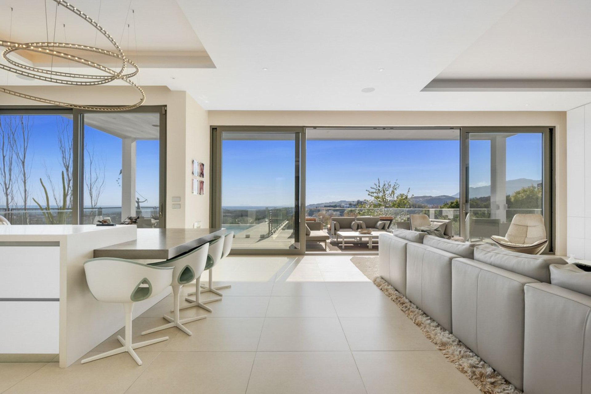 Resale - House - Detached Villa - Benahavís - Benahavís Centro