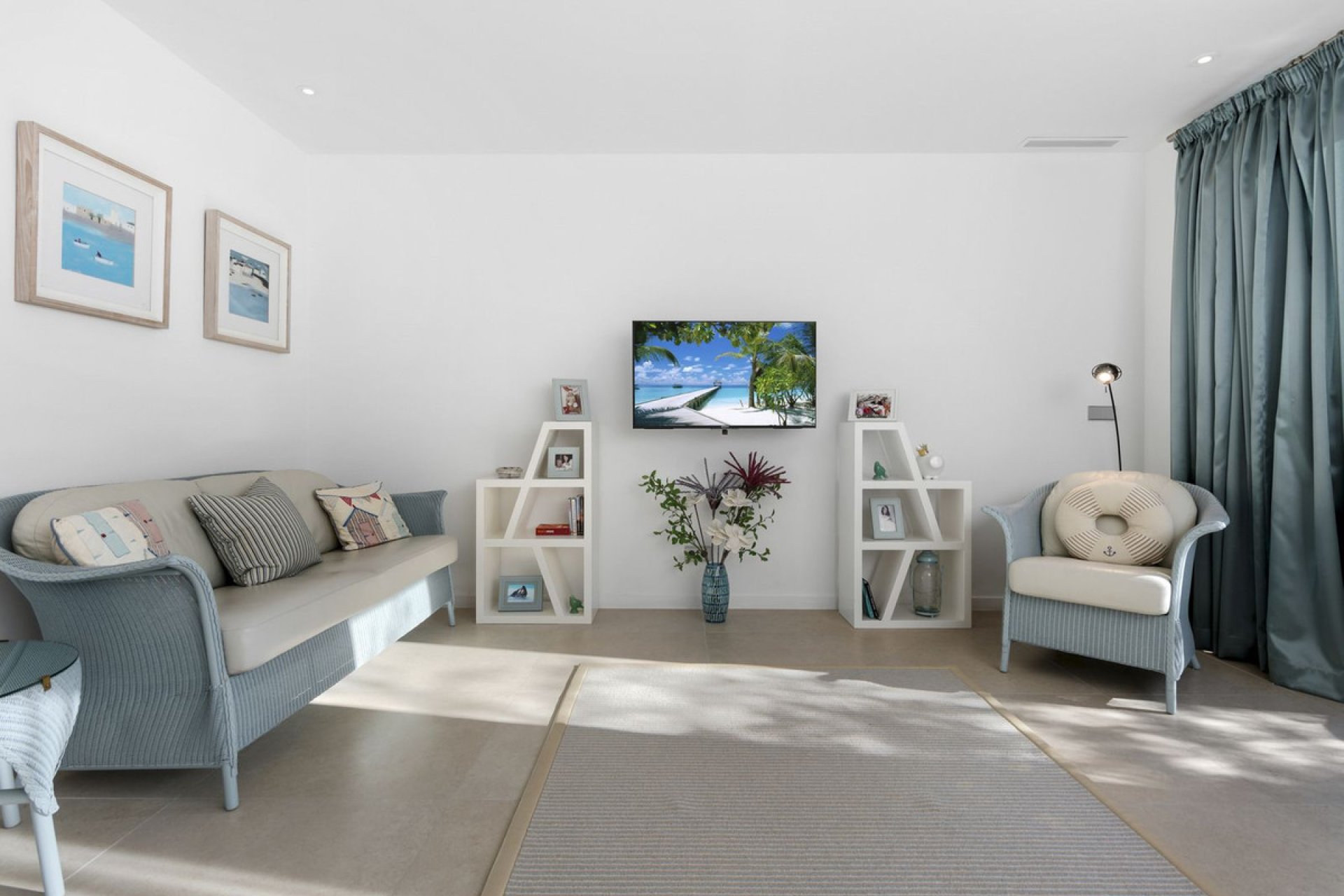 Resale - House - Detached Villa - Benahavís - Benahavís Centro