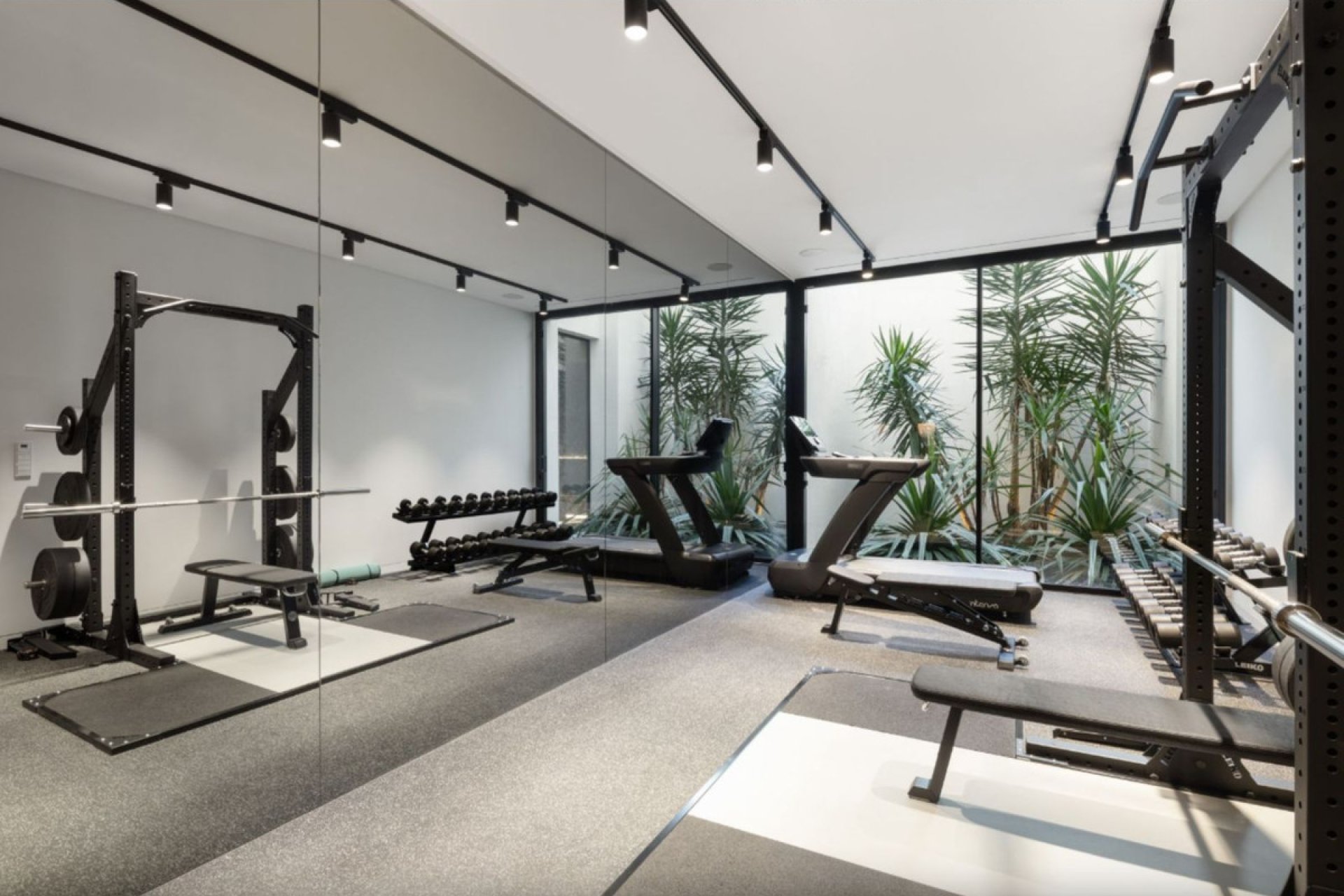 Resale - House - Detached Villa - Benahavís - Benahavís Centro