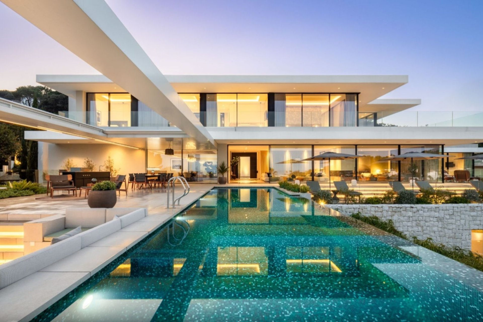 Resale - House - Detached Villa - Benahavís - Benahavís Centro