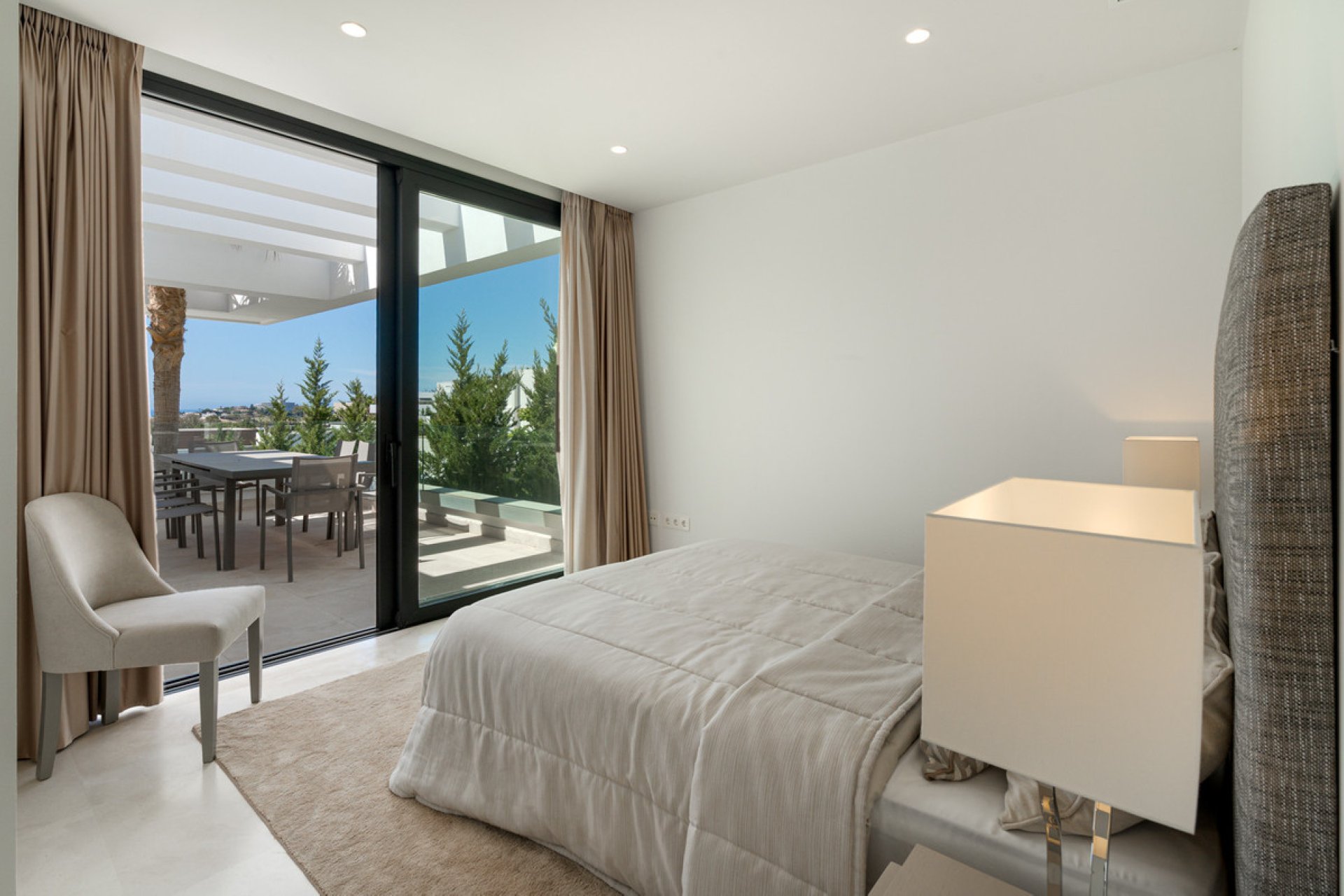 Resale - House - Detached Villa - Benahavís - Benahavís Centro