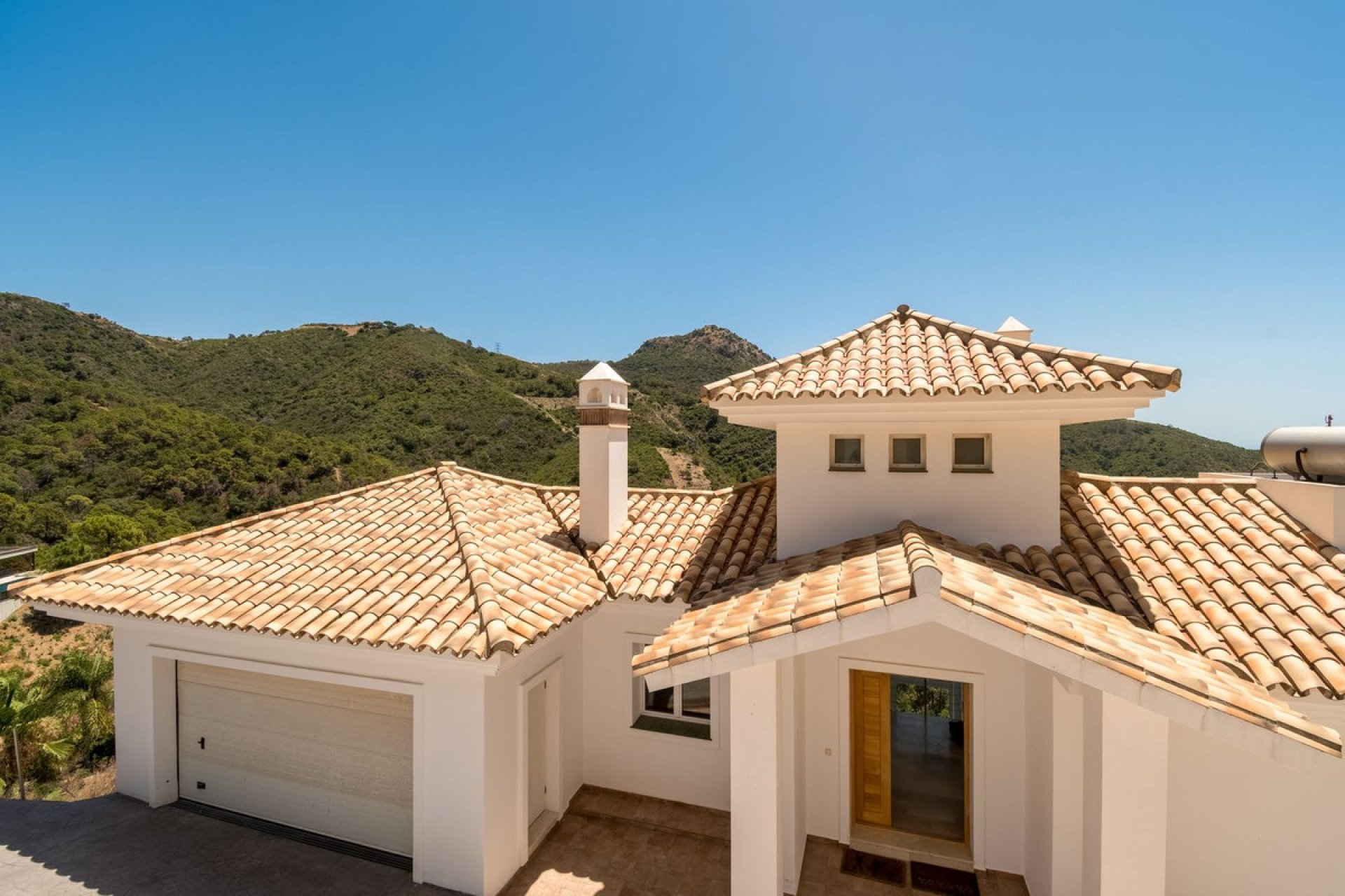 Resale - House - Detached Villa - Benahavís - Benahavís Centro