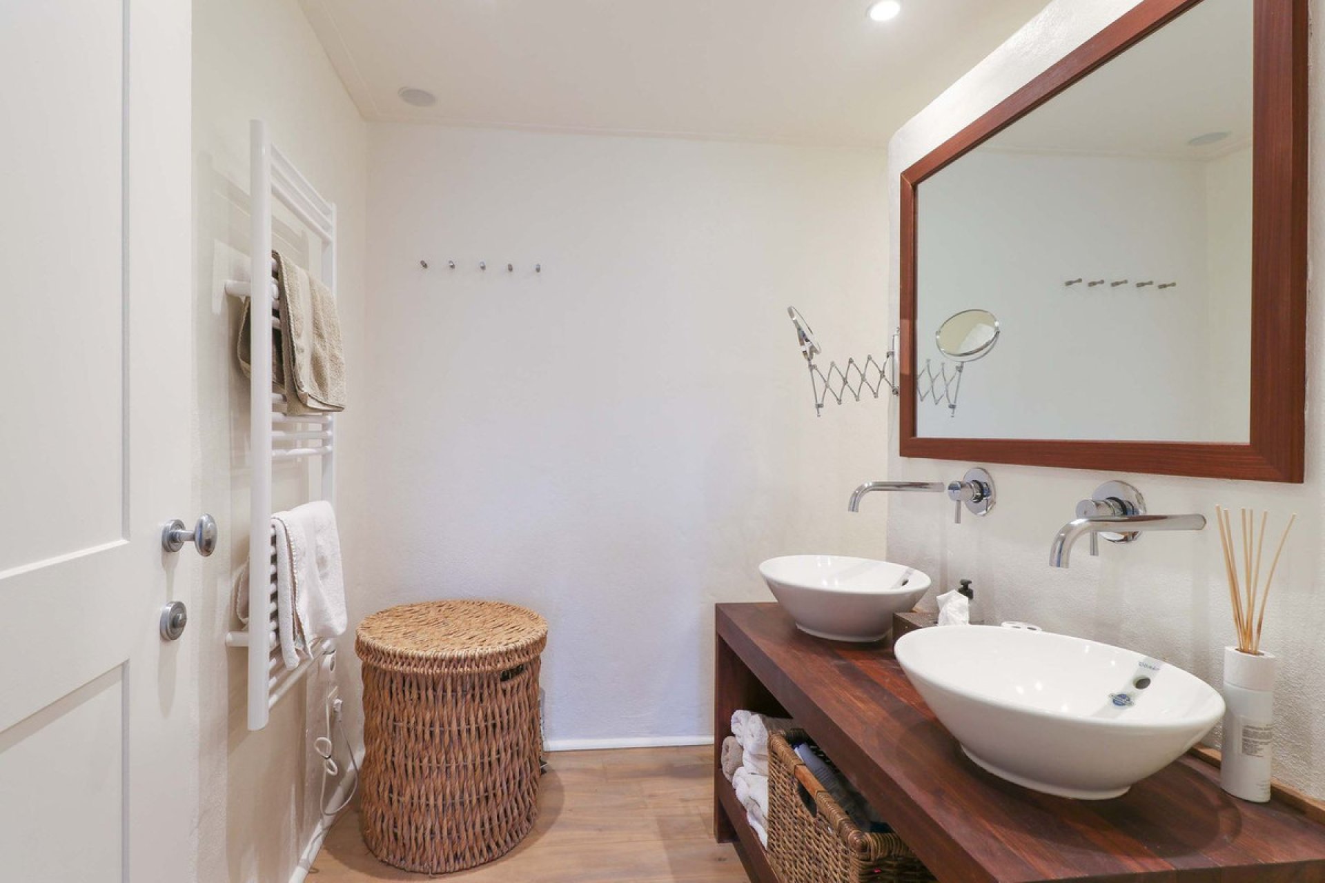 Resale - House - Detached Villa - Benahavís - Benahavís Centro