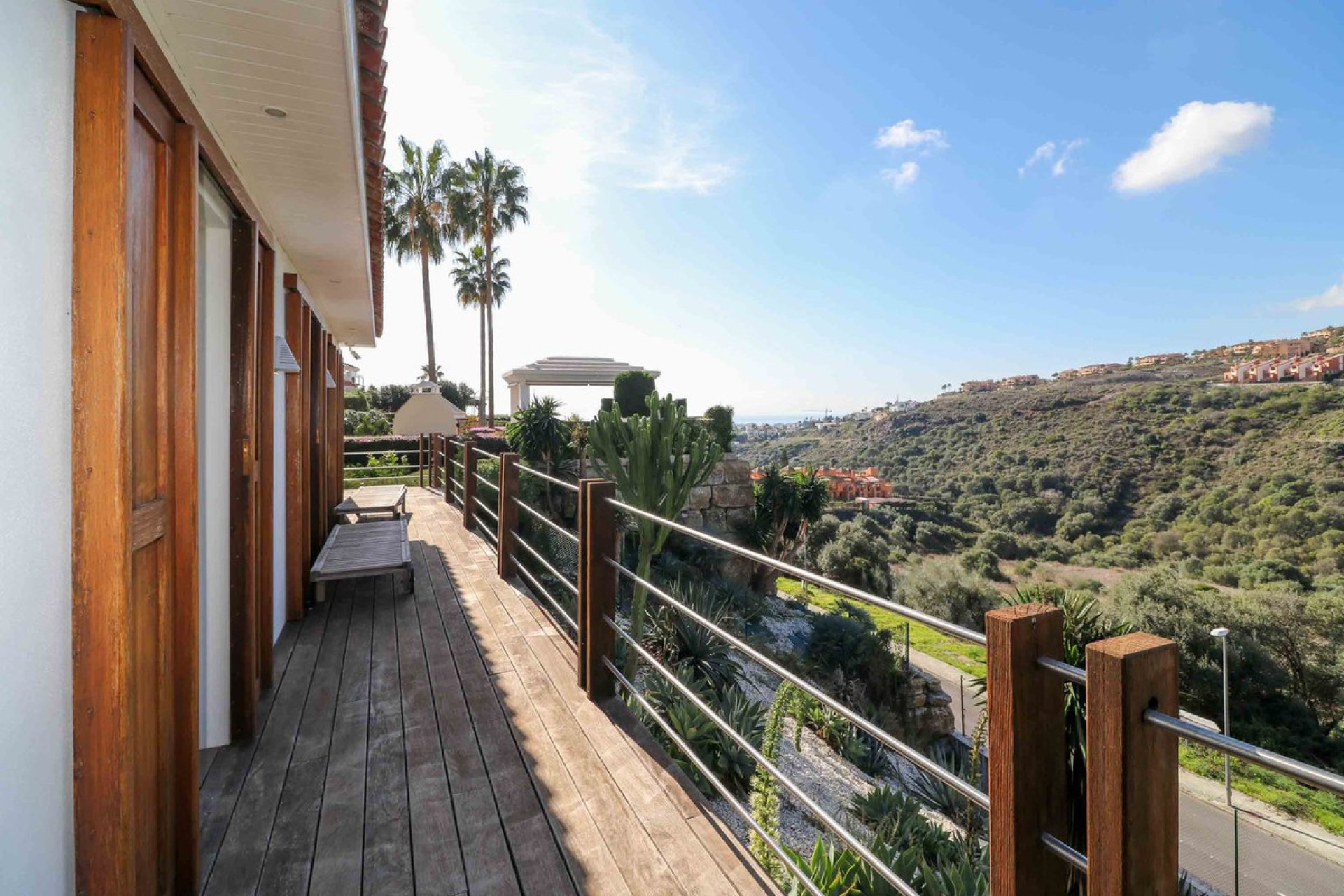 Resale - House - Detached Villa - Benahavís - Benahavís Centro