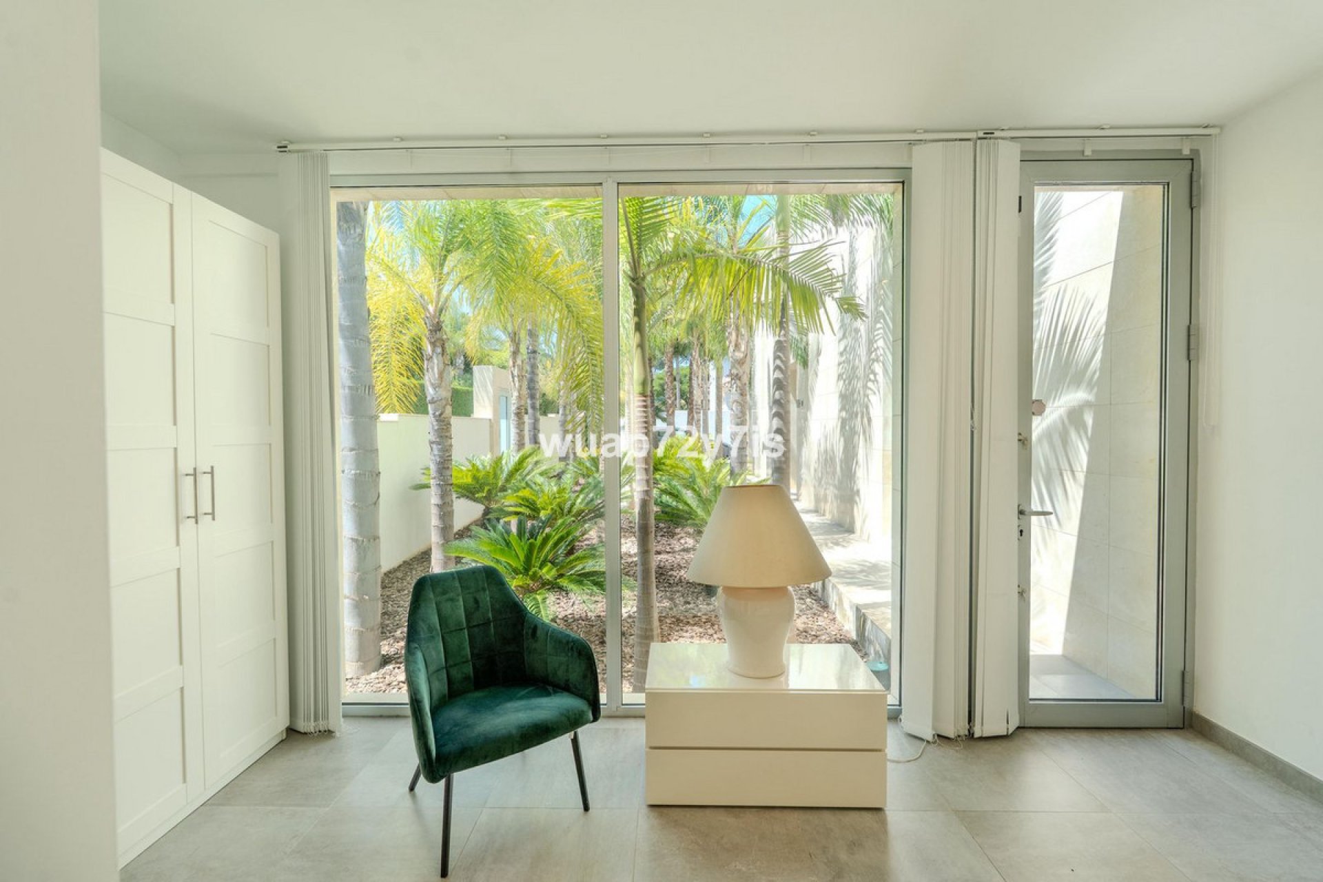 Resale - House - Detached Villa - Benahavís - Benahavís Centro