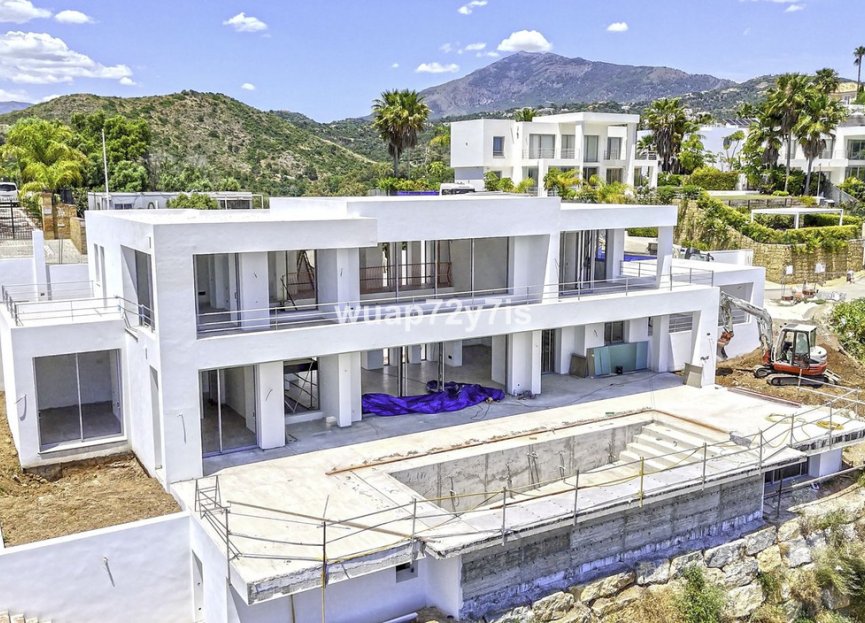 Resale - House - Detached Villa - Benahavís - Benahavís Centro