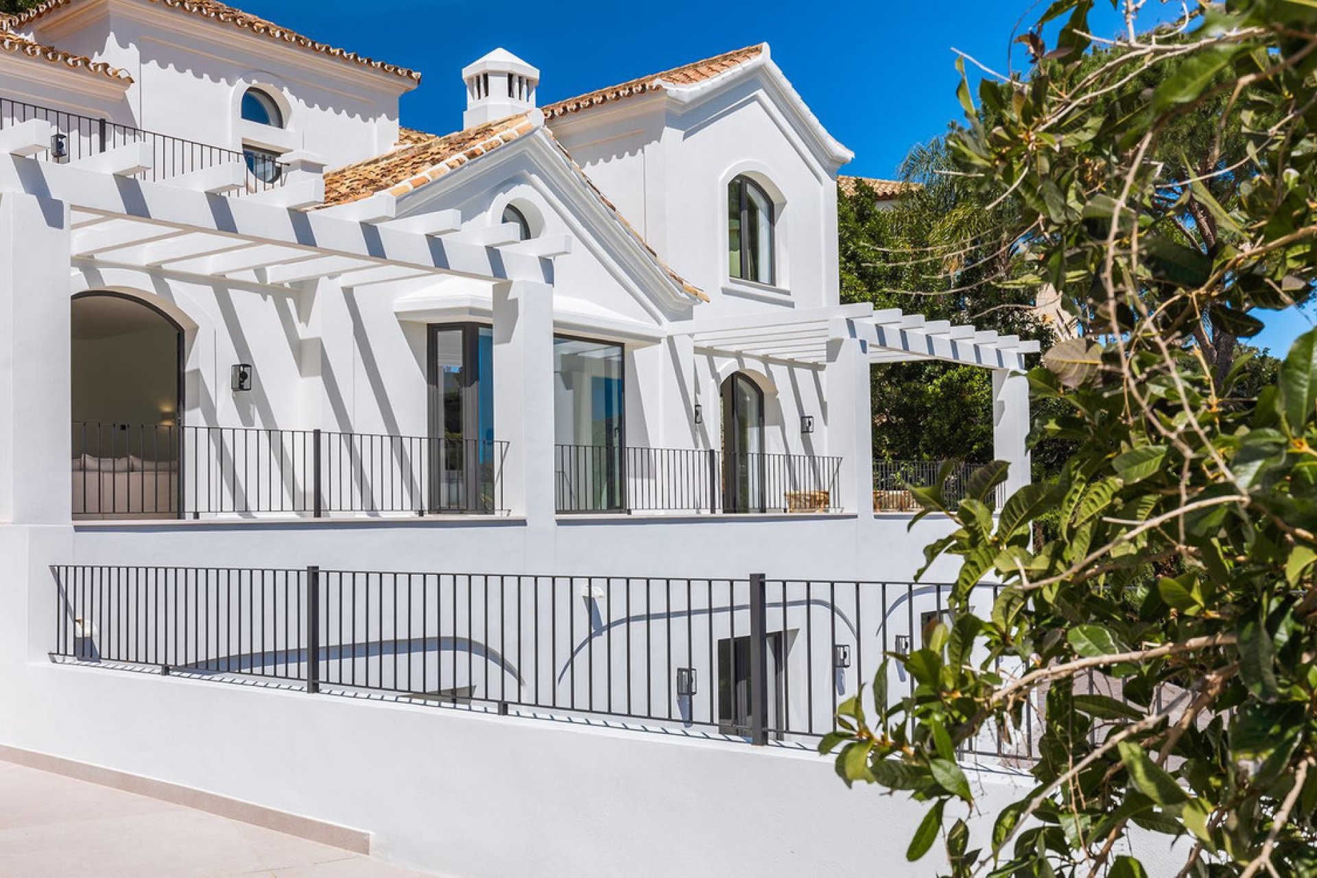 Resale - House - Detached Villa - Benahavís - El Madroñal