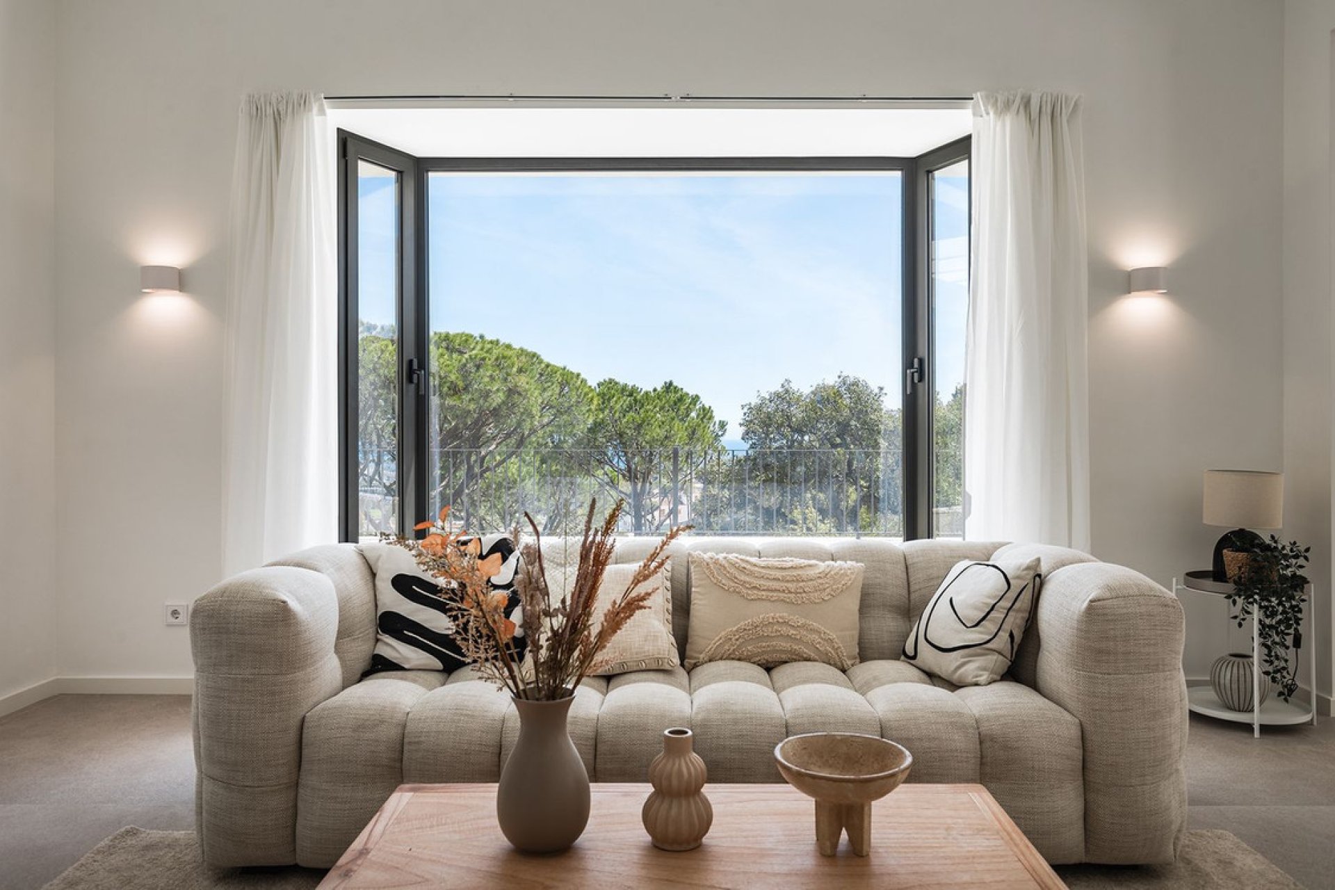 Resale - House - Detached Villa - Benahavís - El Madroñal