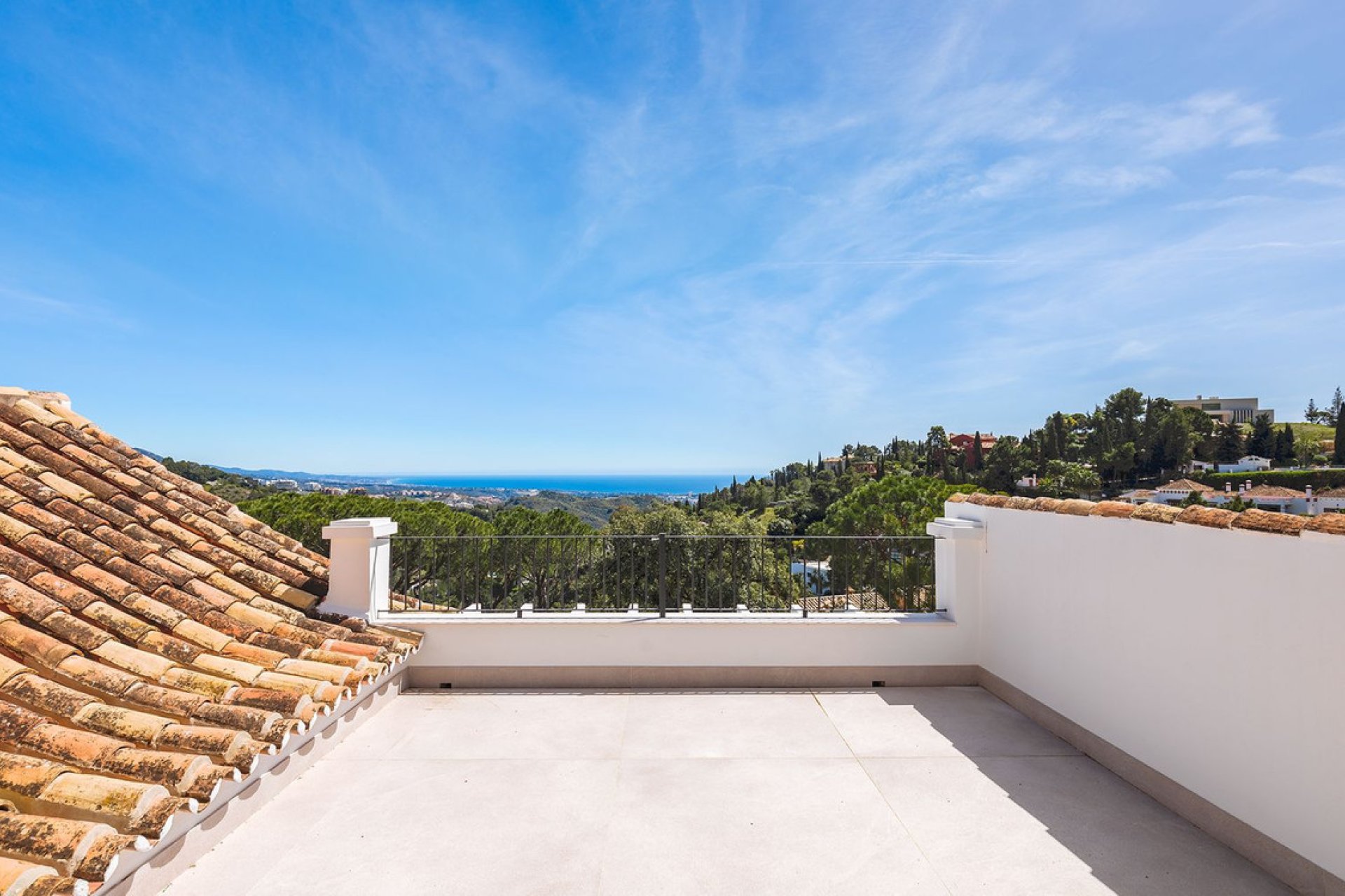 Resale - House - Detached Villa - Benahavís - El Madroñal