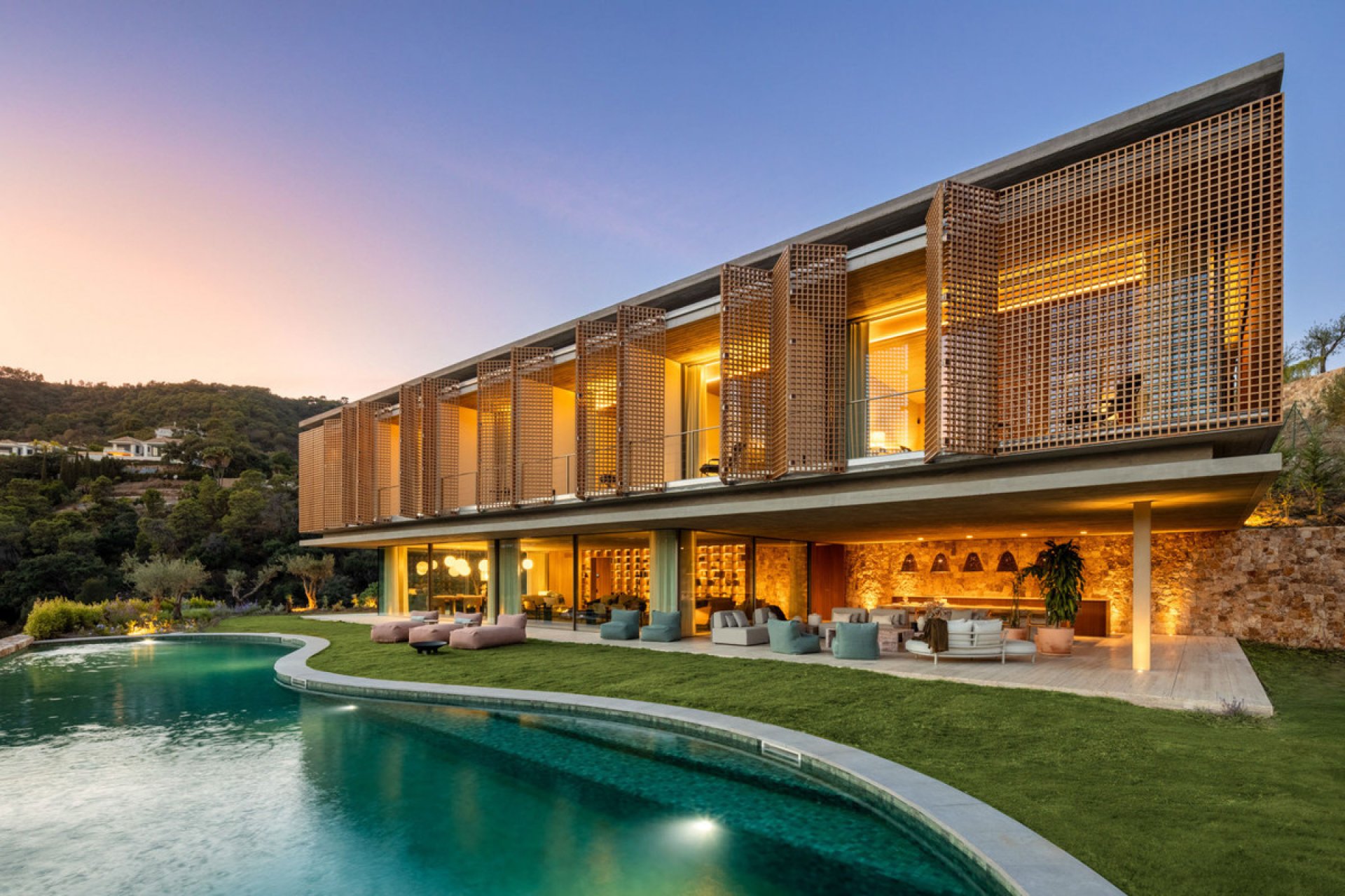 Resale - House - Detached Villa - Benahavís - El Madroñal