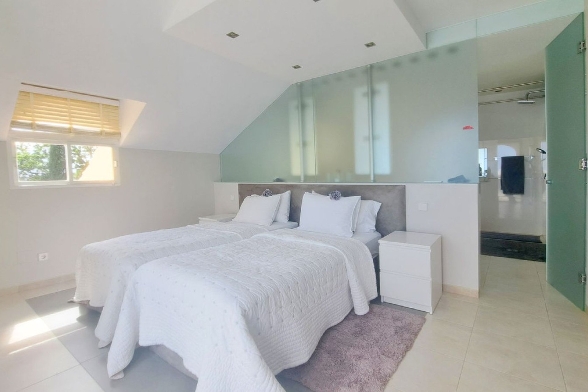 Resale - House - Detached Villa - Benahavís - La Quinta