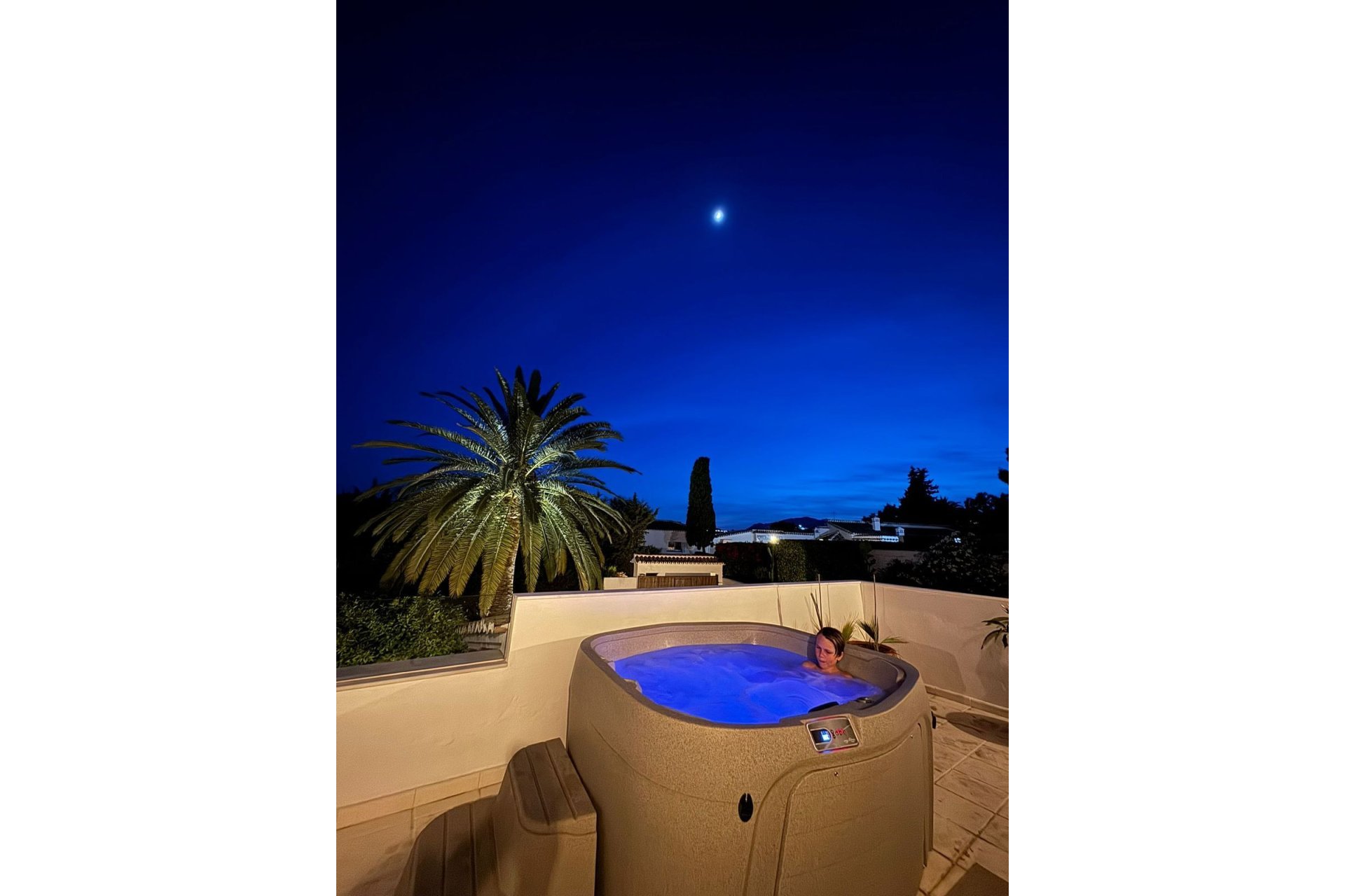 Resale - House - Detached Villa - Benahavís - La Quinta