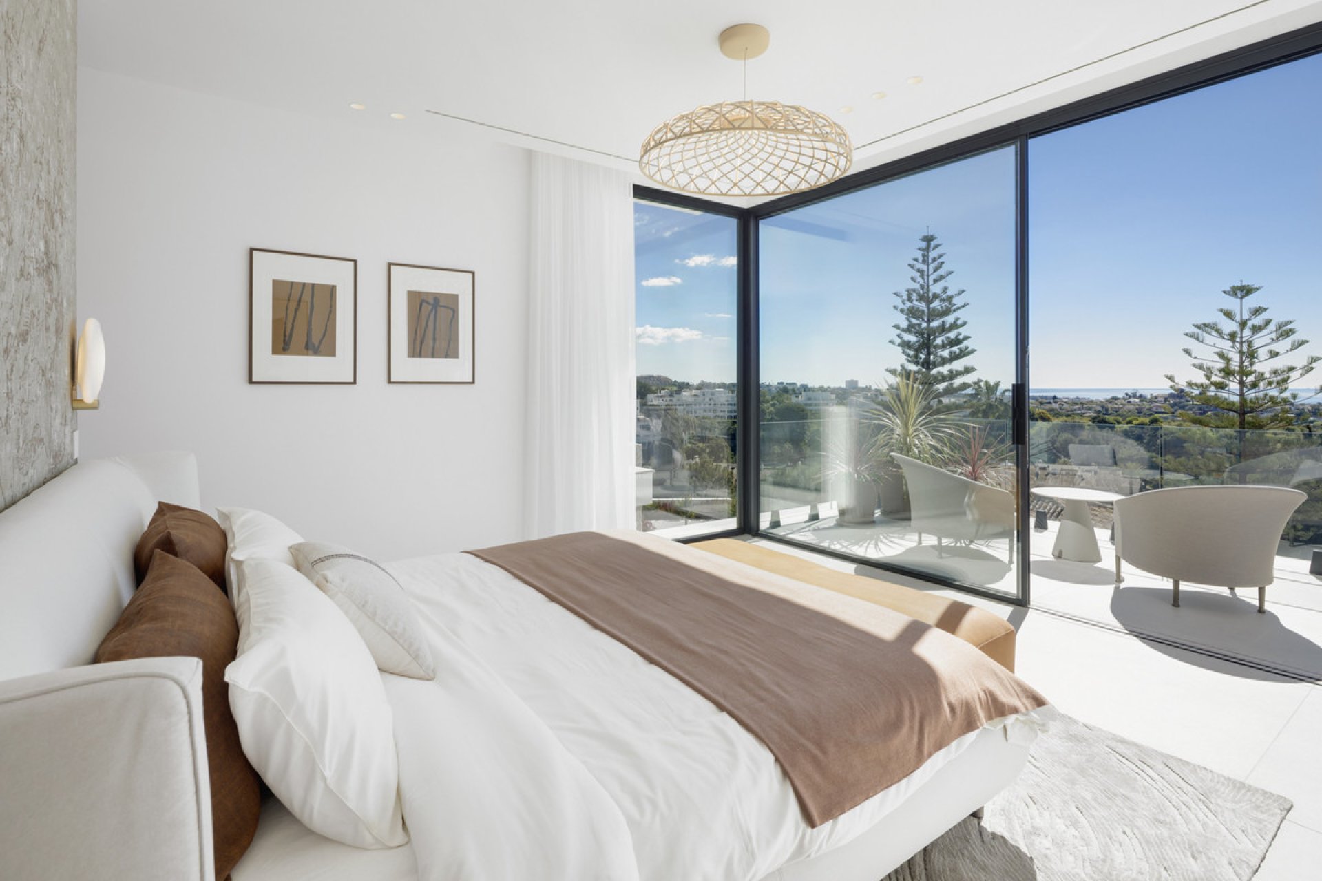 Resale - House - Detached Villa - Benahavís - La Quinta