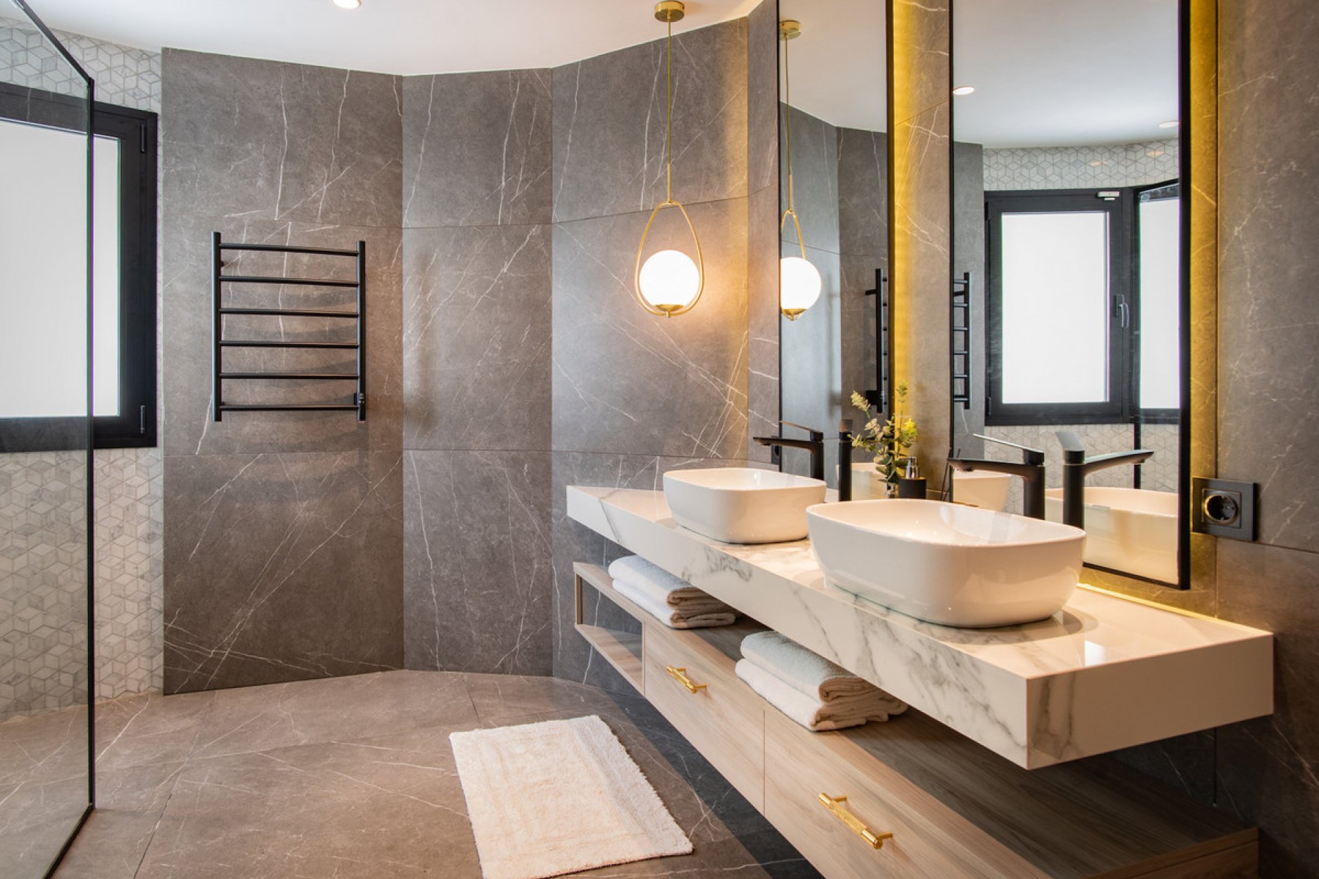 Resale - House - Detached Villa - Benahavís - La Quinta