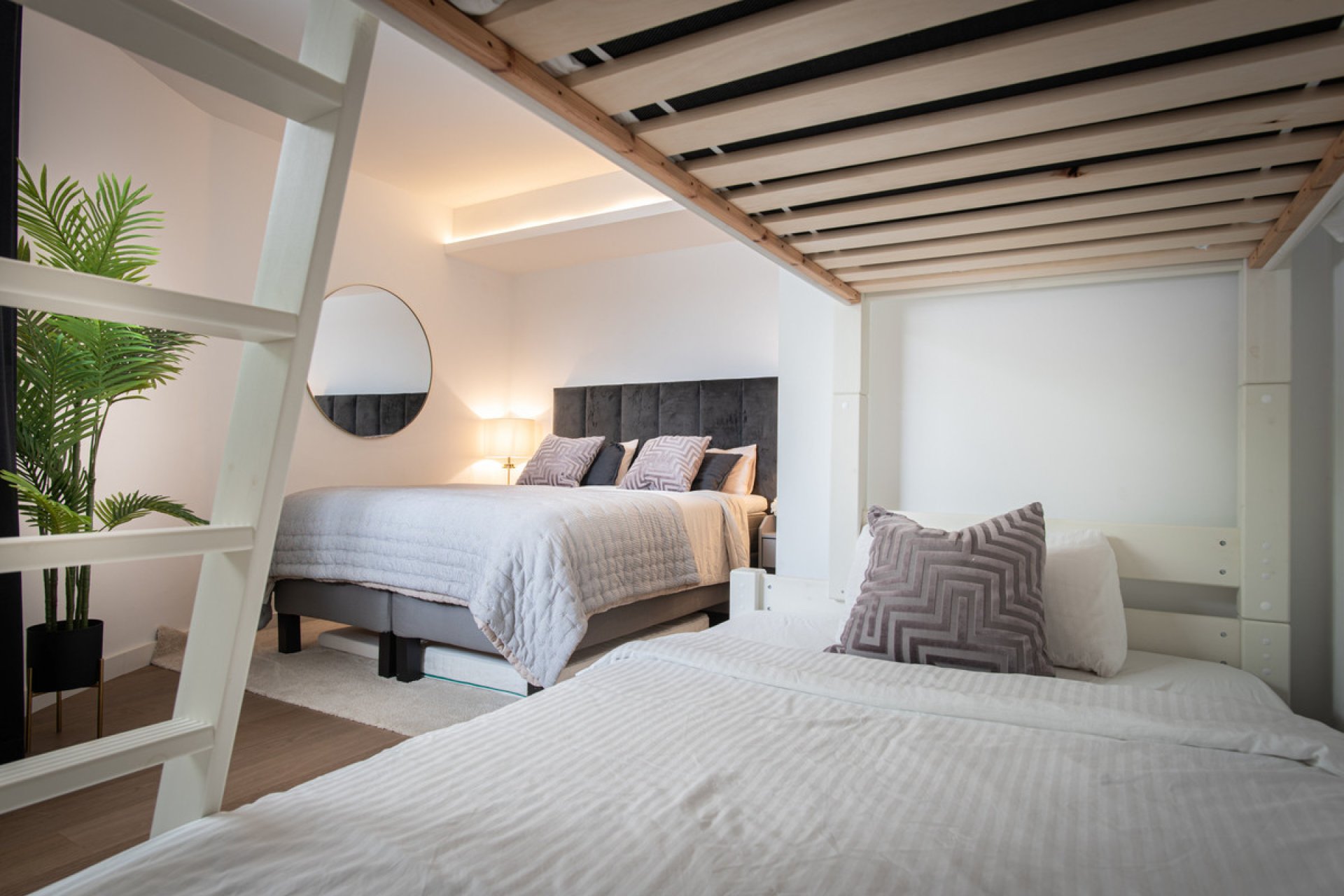 Resale - House - Detached Villa - Benahavís - La Quinta