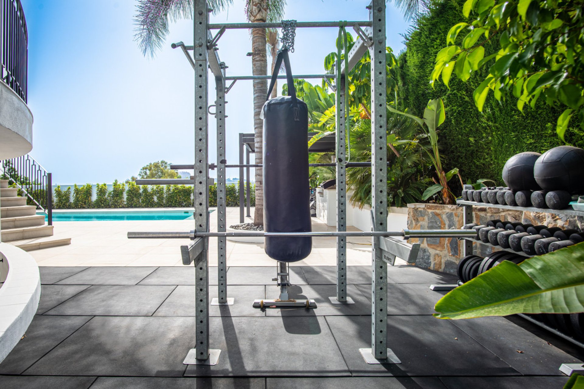 Resale - House - Detached Villa - Benahavís - La Quinta