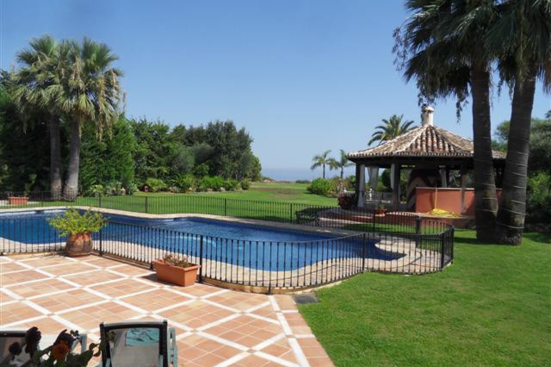 Resale - House - Detached Villa - Benahavís - La Quinta