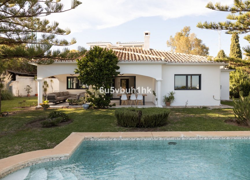 Resale - House - Detached Villa - Benahavís - La Quinta