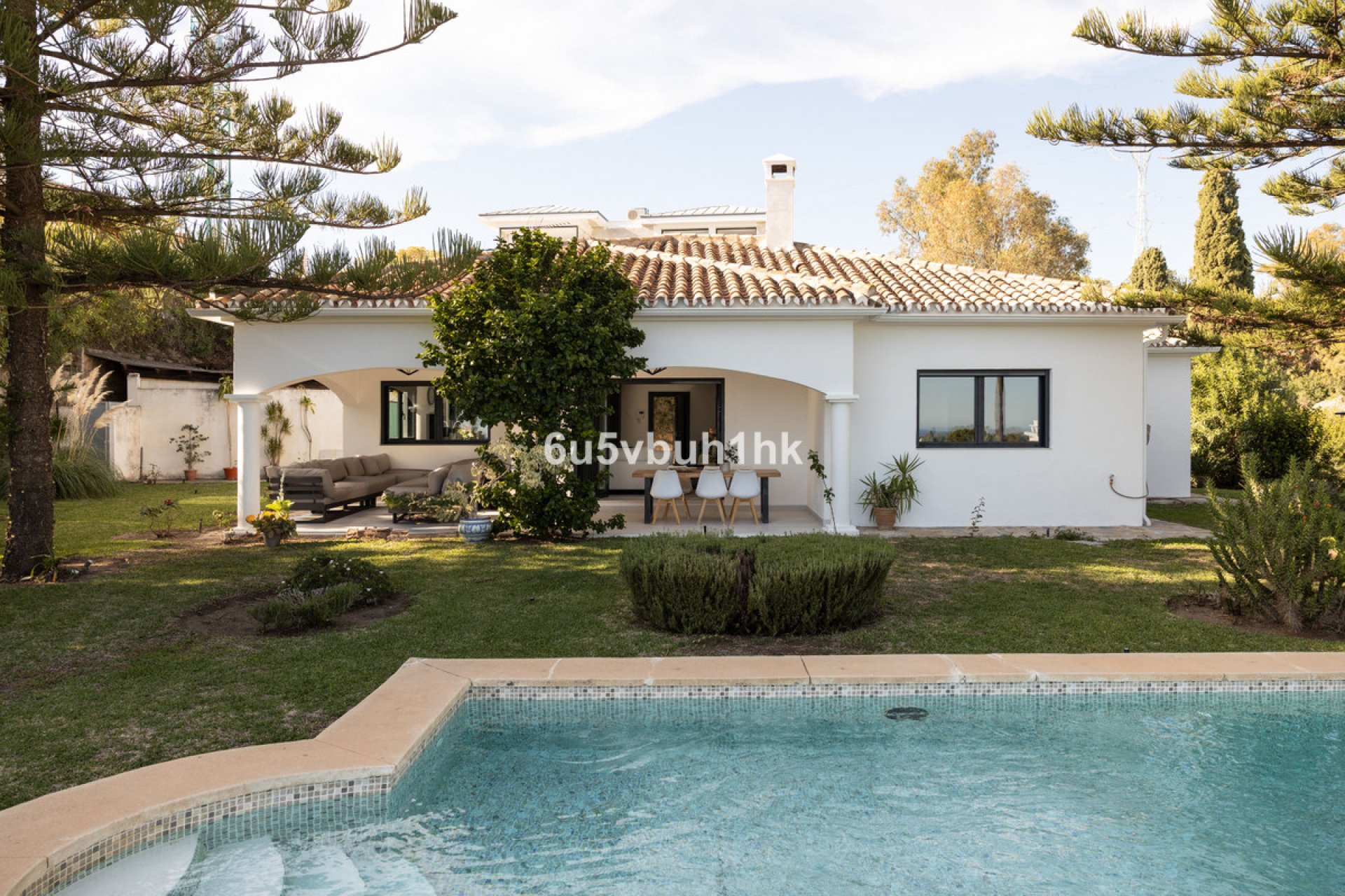 Resale - House - Detached Villa - Benahavís - La Quinta