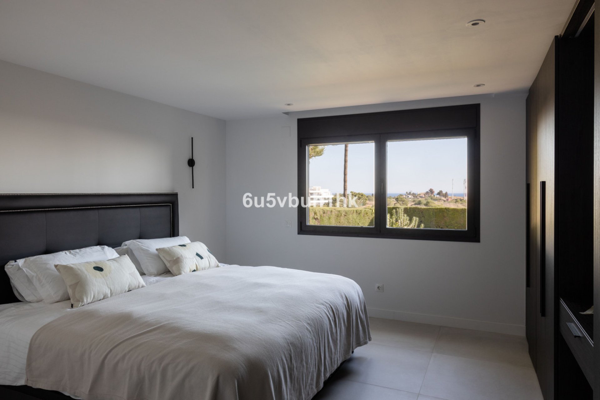 Resale - House - Detached Villa - Benahavís - La Quinta