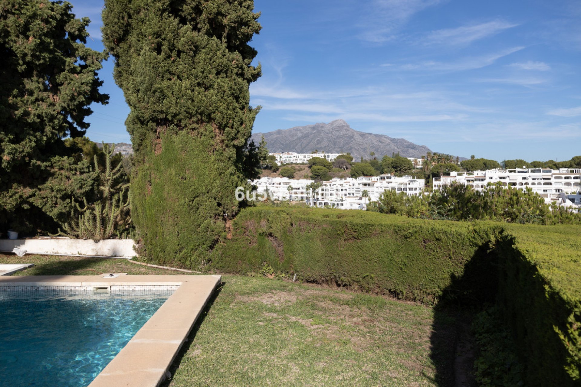 Resale - House - Detached Villa - Benahavís - La Quinta