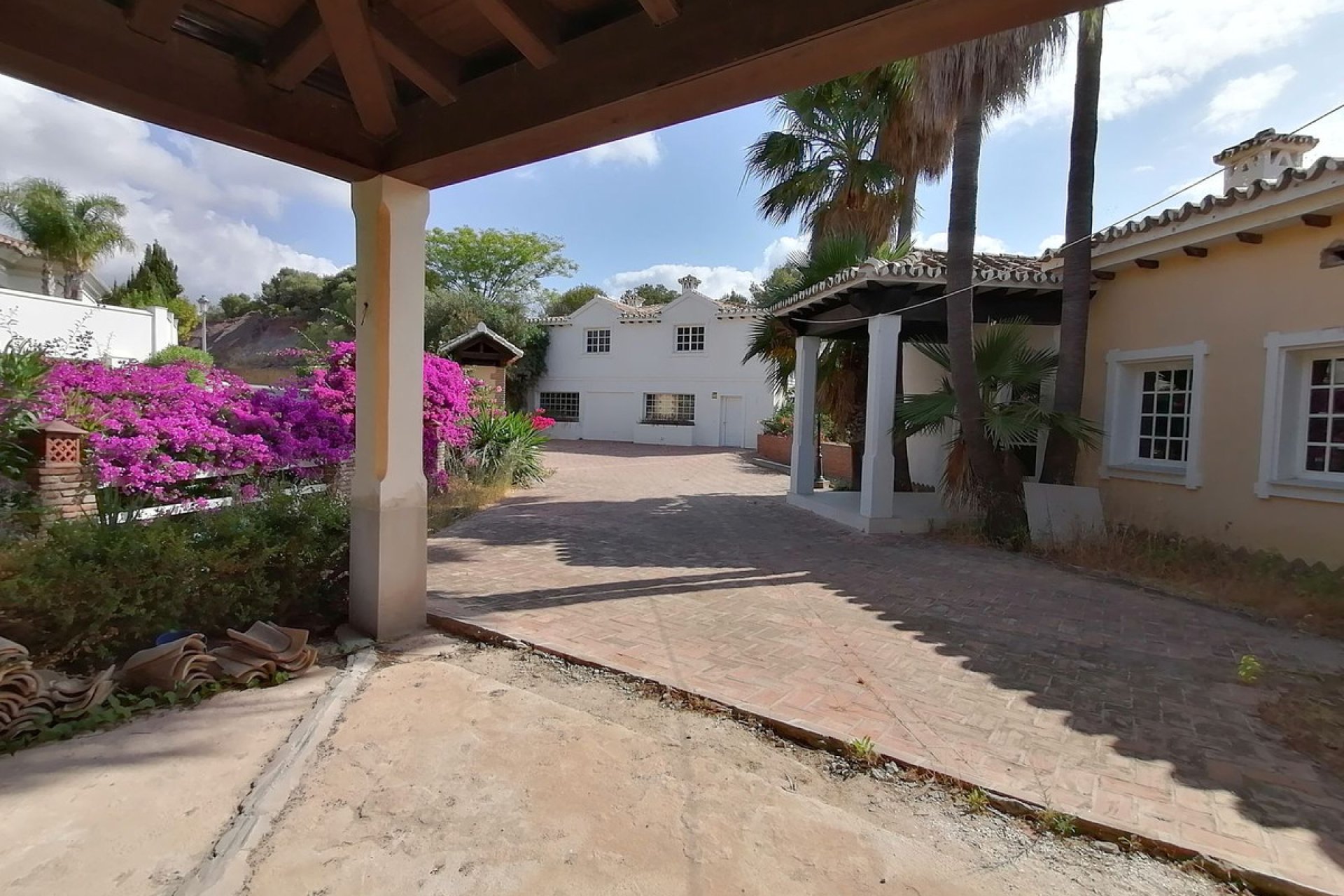 Resale - House - Detached Villa - Benahavís - La Quinta