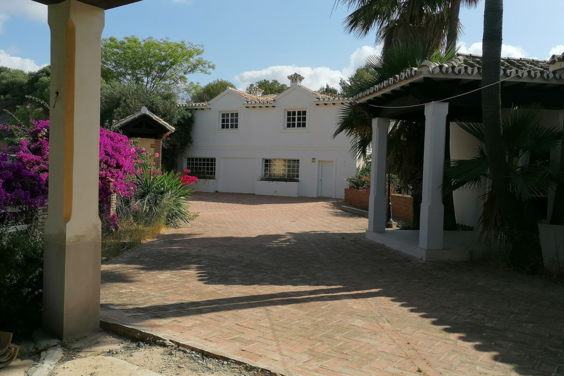 Resale - House - Detached Villa - Benahavís - La Quinta