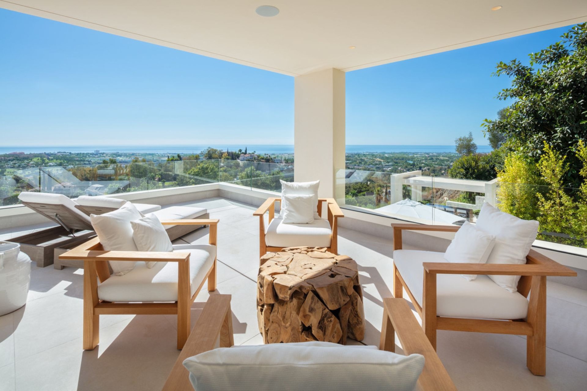 Resale - House - Detached Villa - Benahavís - La Quinta