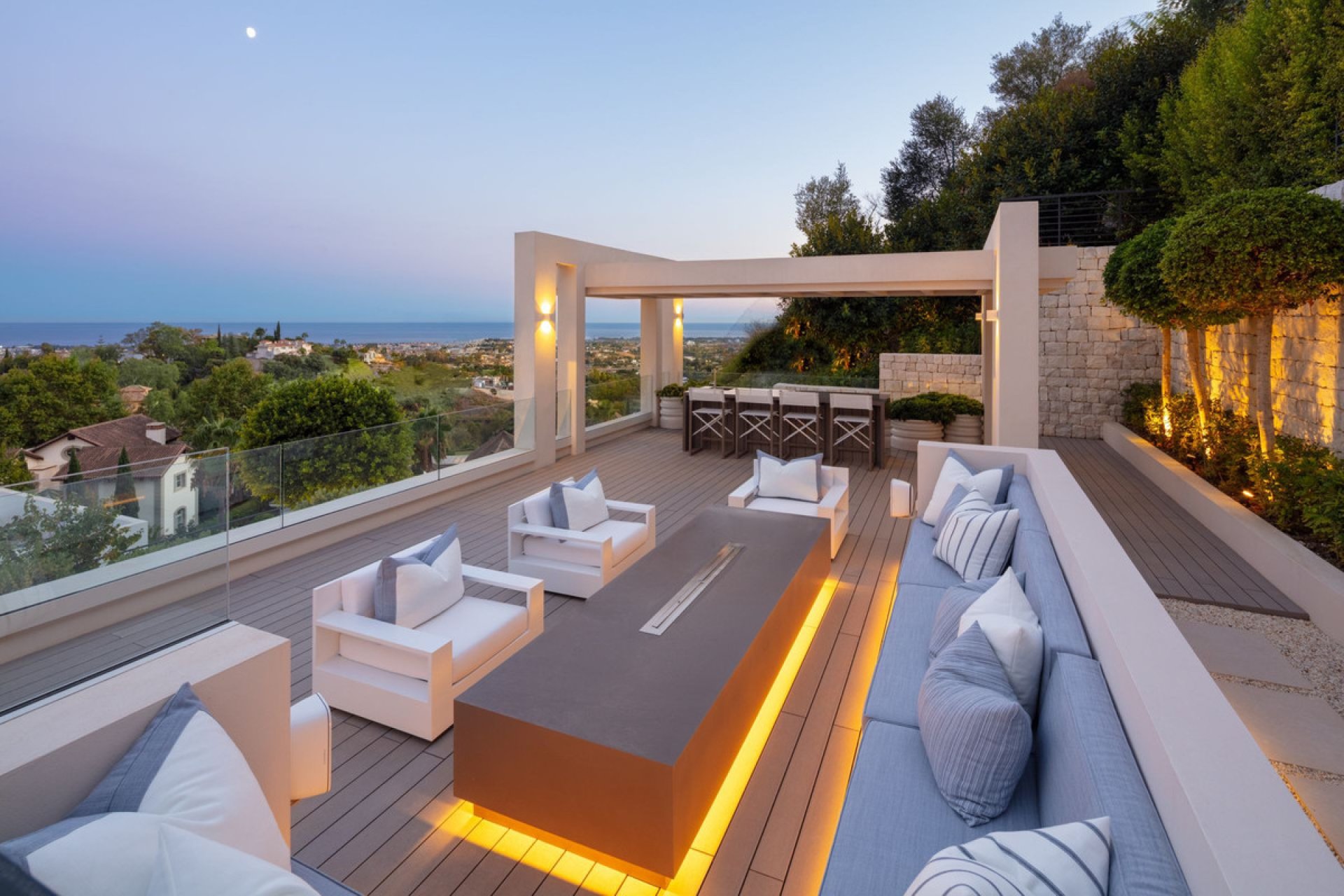 Resale - House - Detached Villa - Benahavís - La Quinta