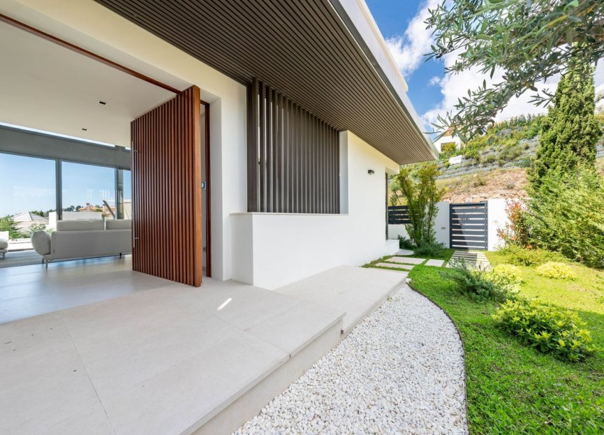 Resale - House - Detached Villa - Benahavís - La Quinta