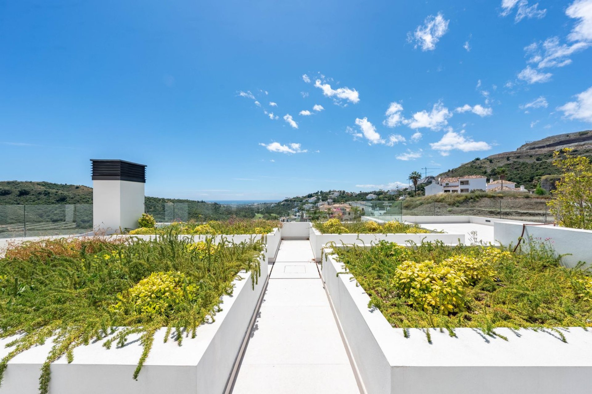 Resale - House - Detached Villa - Benahavís - La Quinta