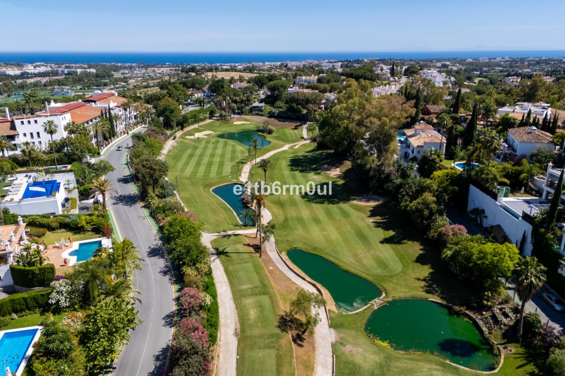 Resale - House - Detached Villa - Benahavís - La Quinta