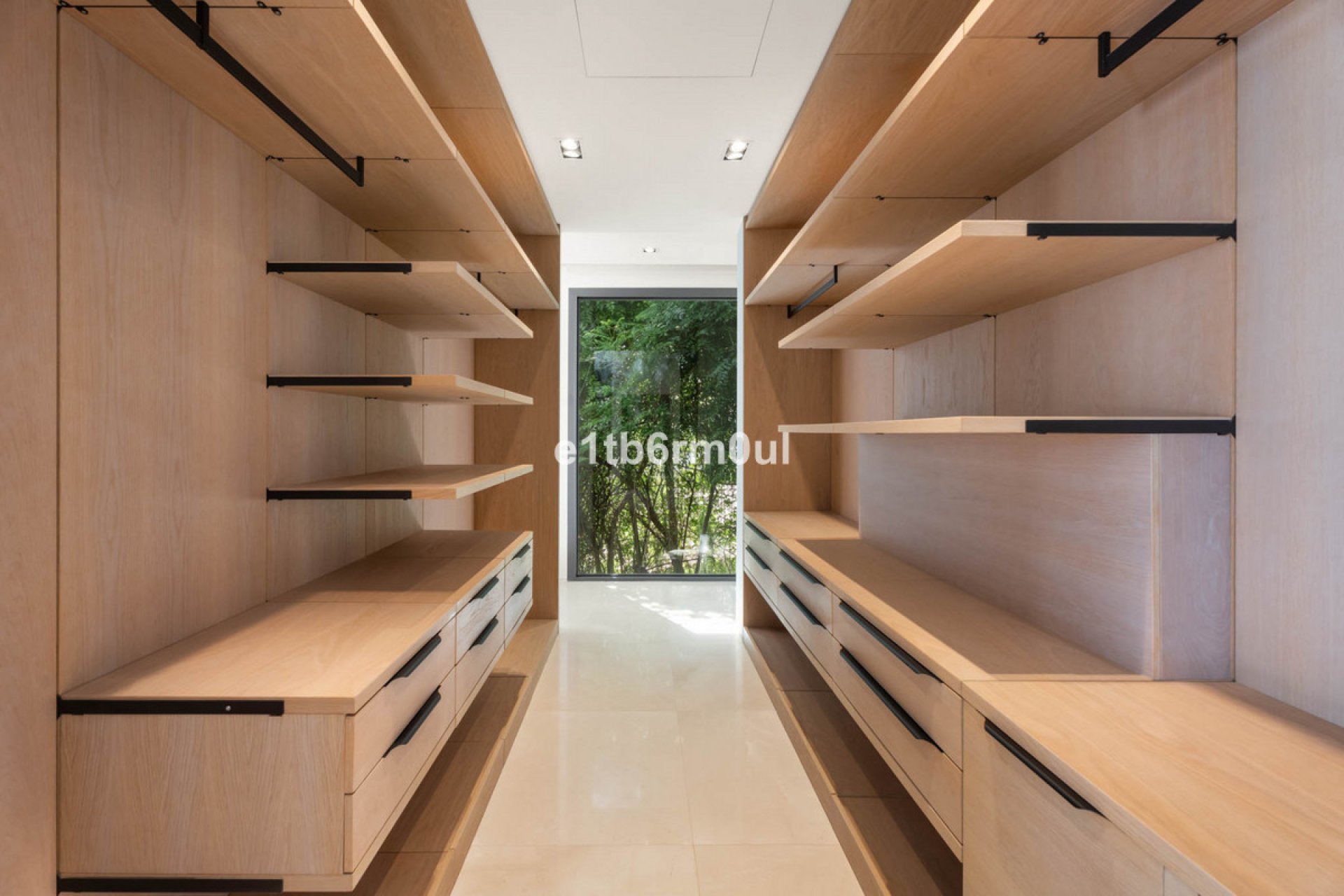 Resale - House - Detached Villa - Benahavís - La Quinta