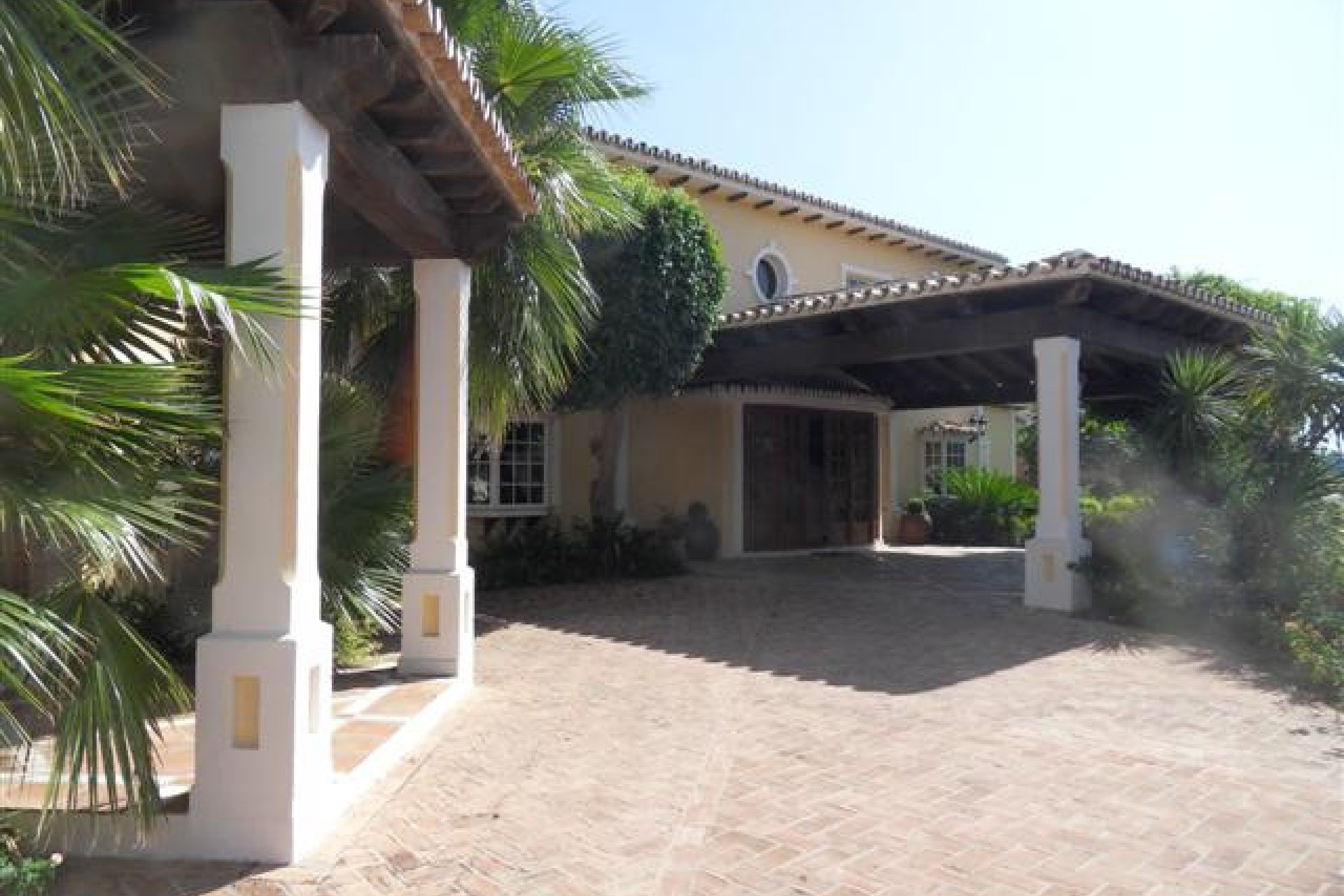 Resale - House - Detached Villa - Benahavís - La Quinta