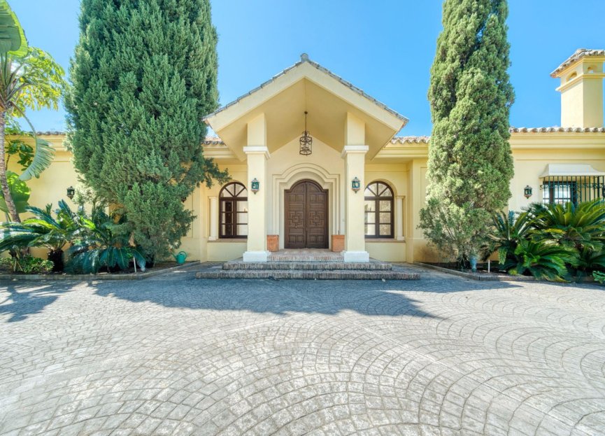 Resale - House - Detached Villa - Benahavís - La Zagaleta