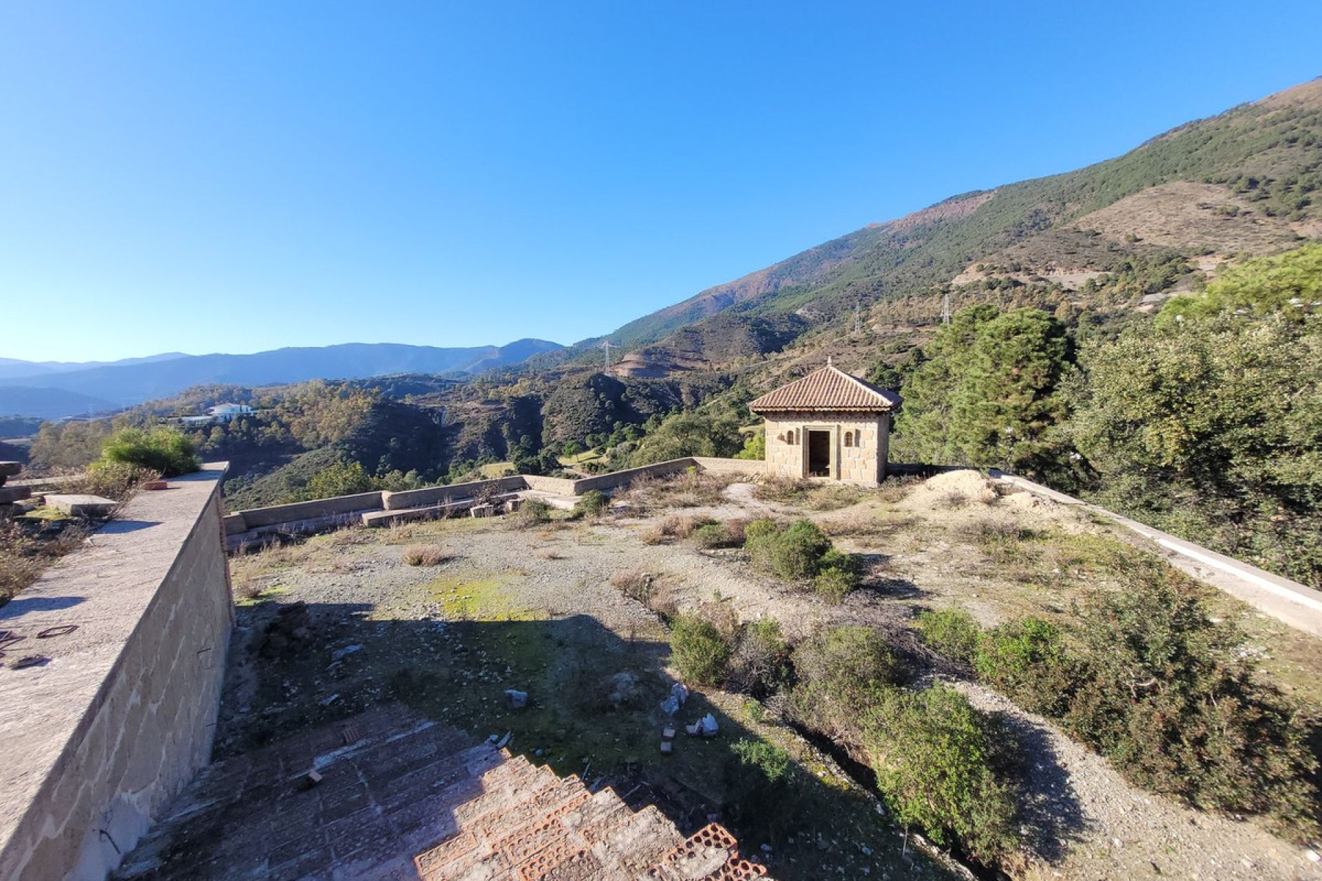 Resale - House - Detached Villa - Benahavís - La Zagaleta