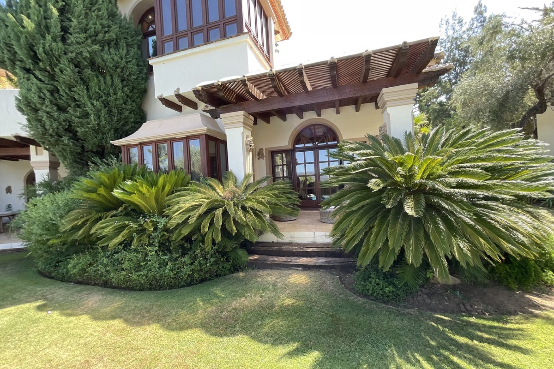 Resale - House - Detached Villa - Benahavís - La Zagaleta