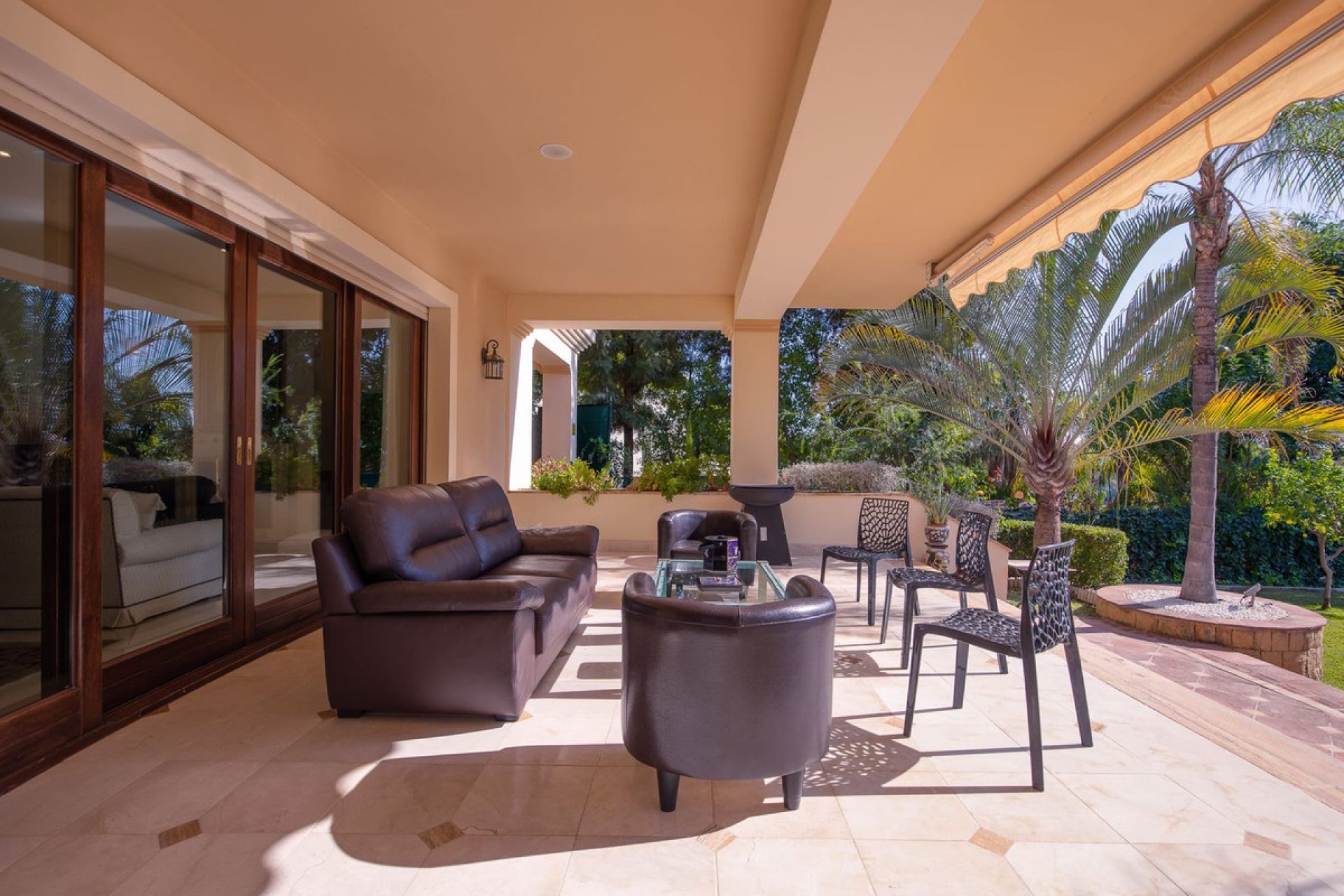 Resale - House - Detached Villa - Benahavís - Los Arqueros