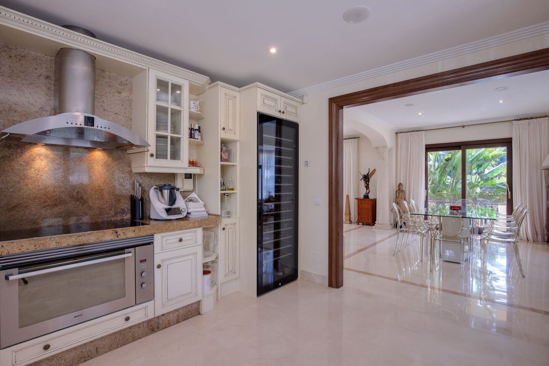 Resale - House - Detached Villa - Benahavís - Los Arqueros