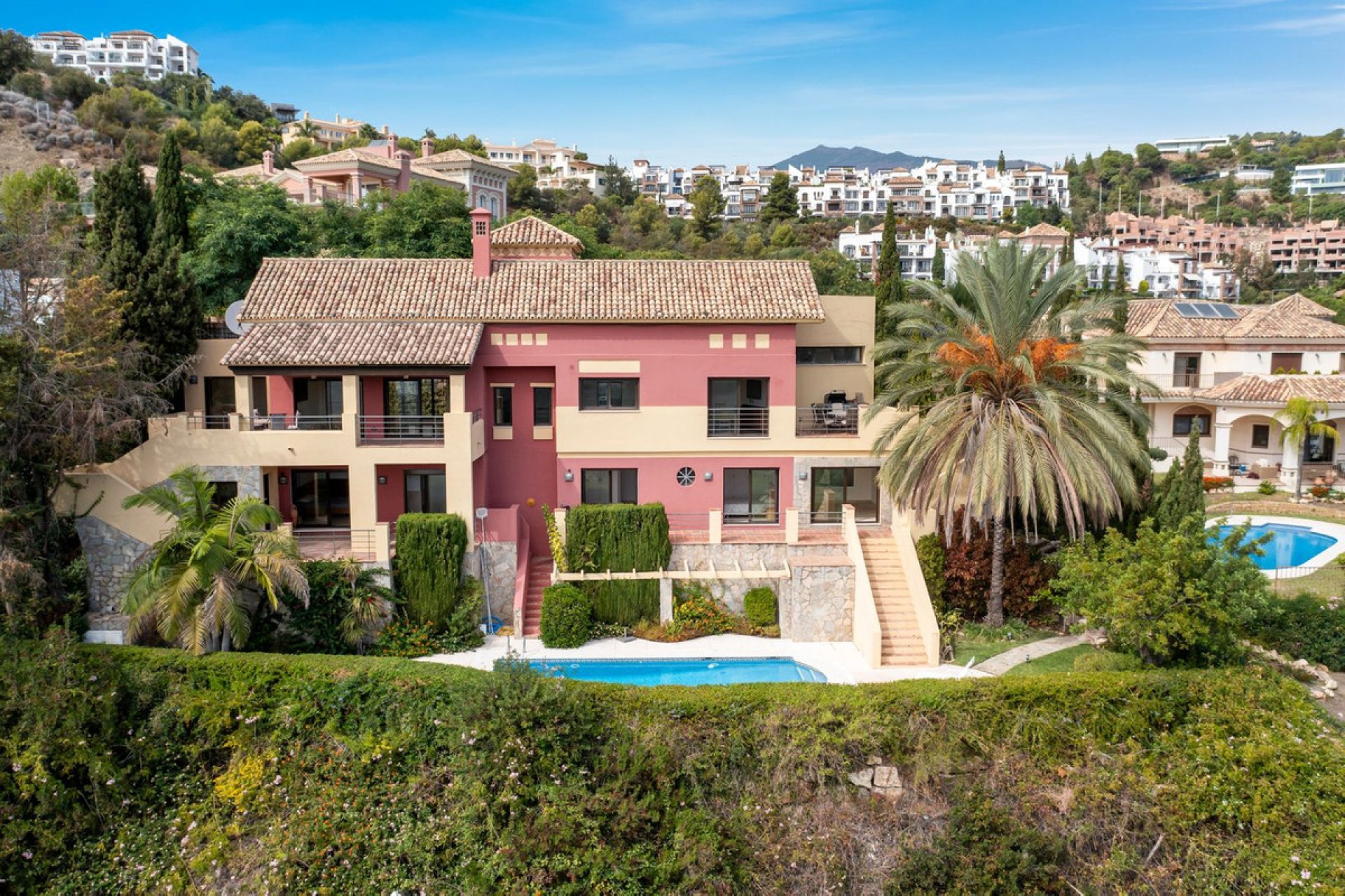 Resale - House - Detached Villa - Benahavís - Los Arqueros