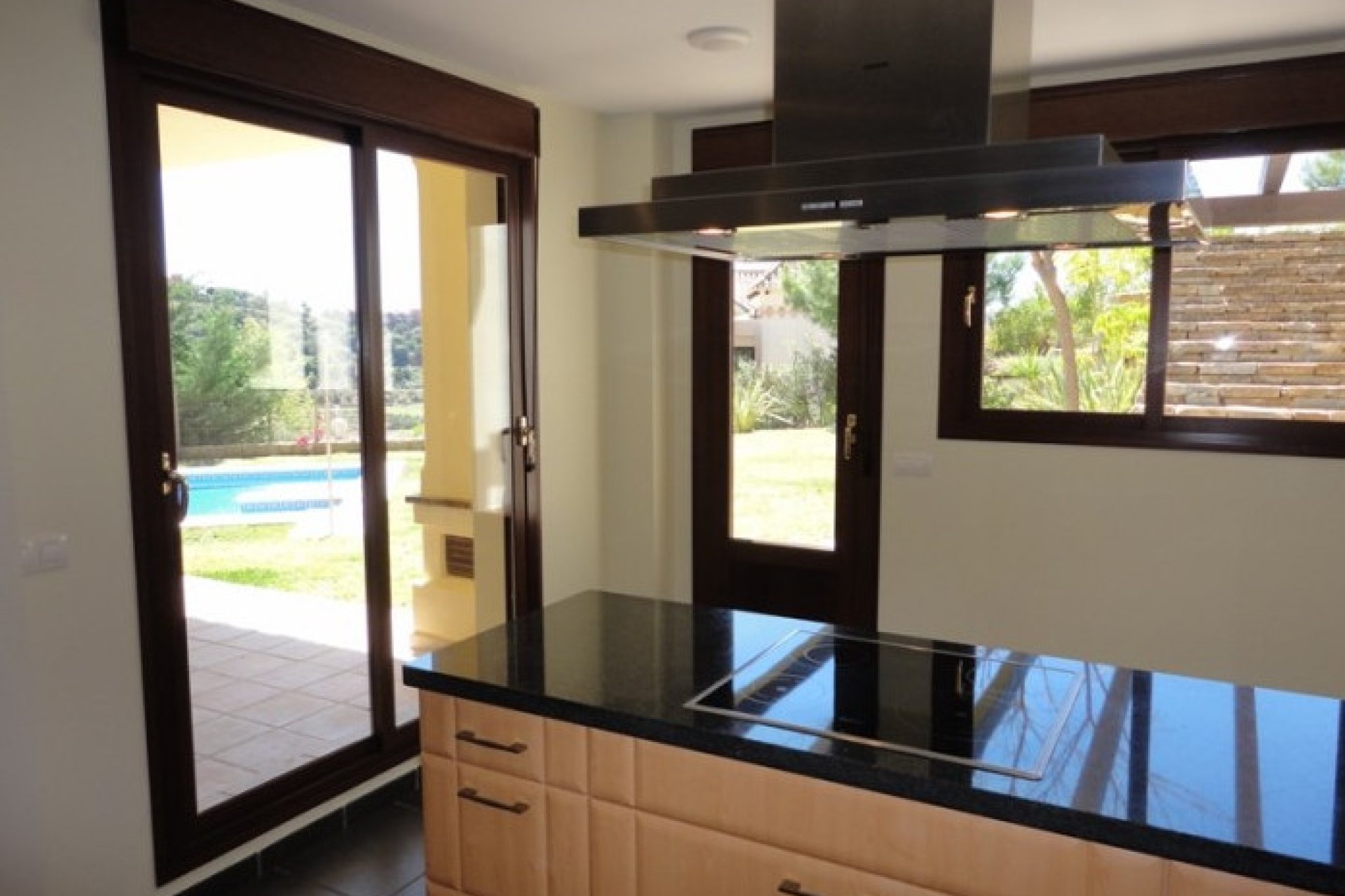 Resale - House - Detached Villa - Benahavís - Los Arqueros