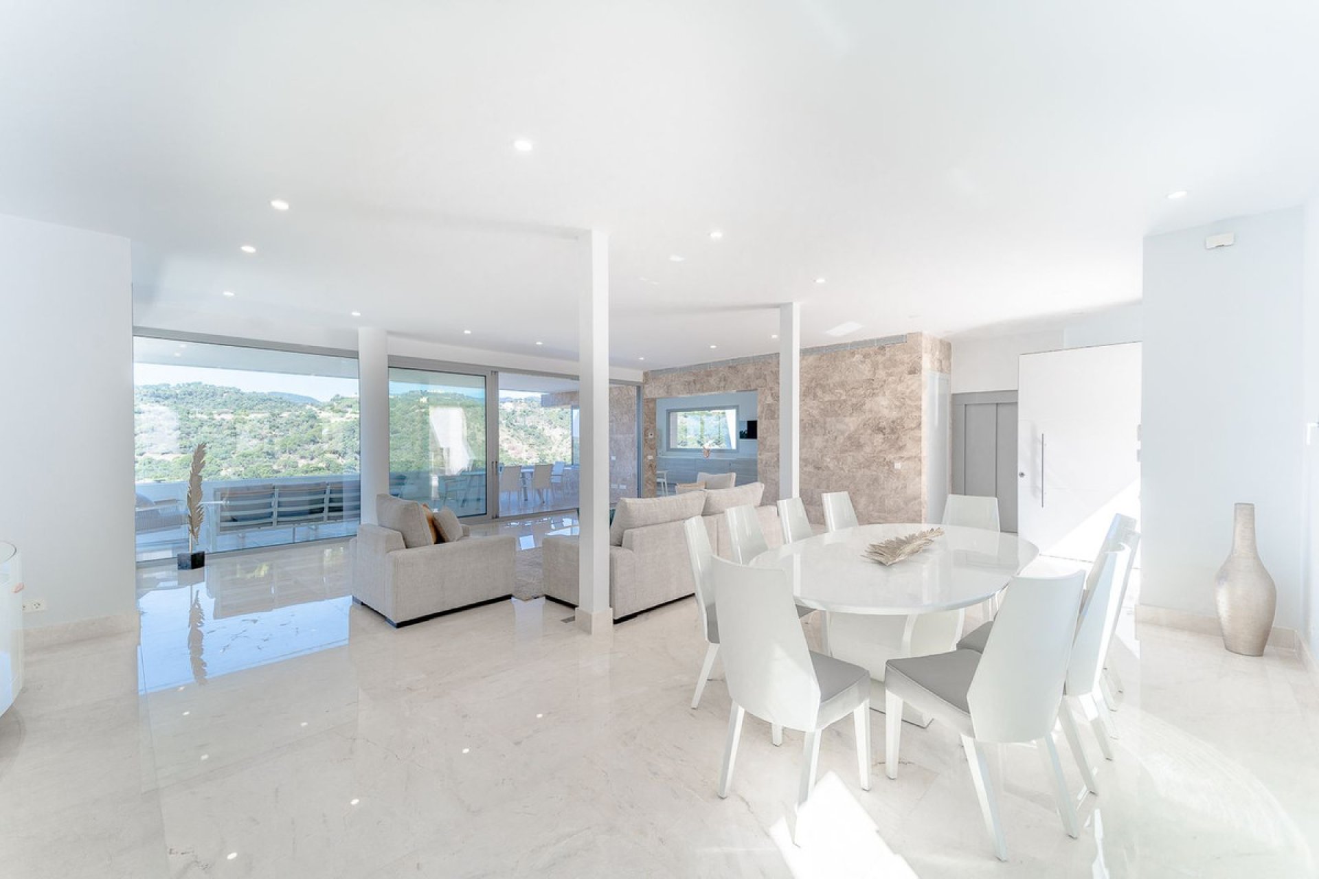 Resale - House - Detached Villa - Benahavís - Los Arqueros